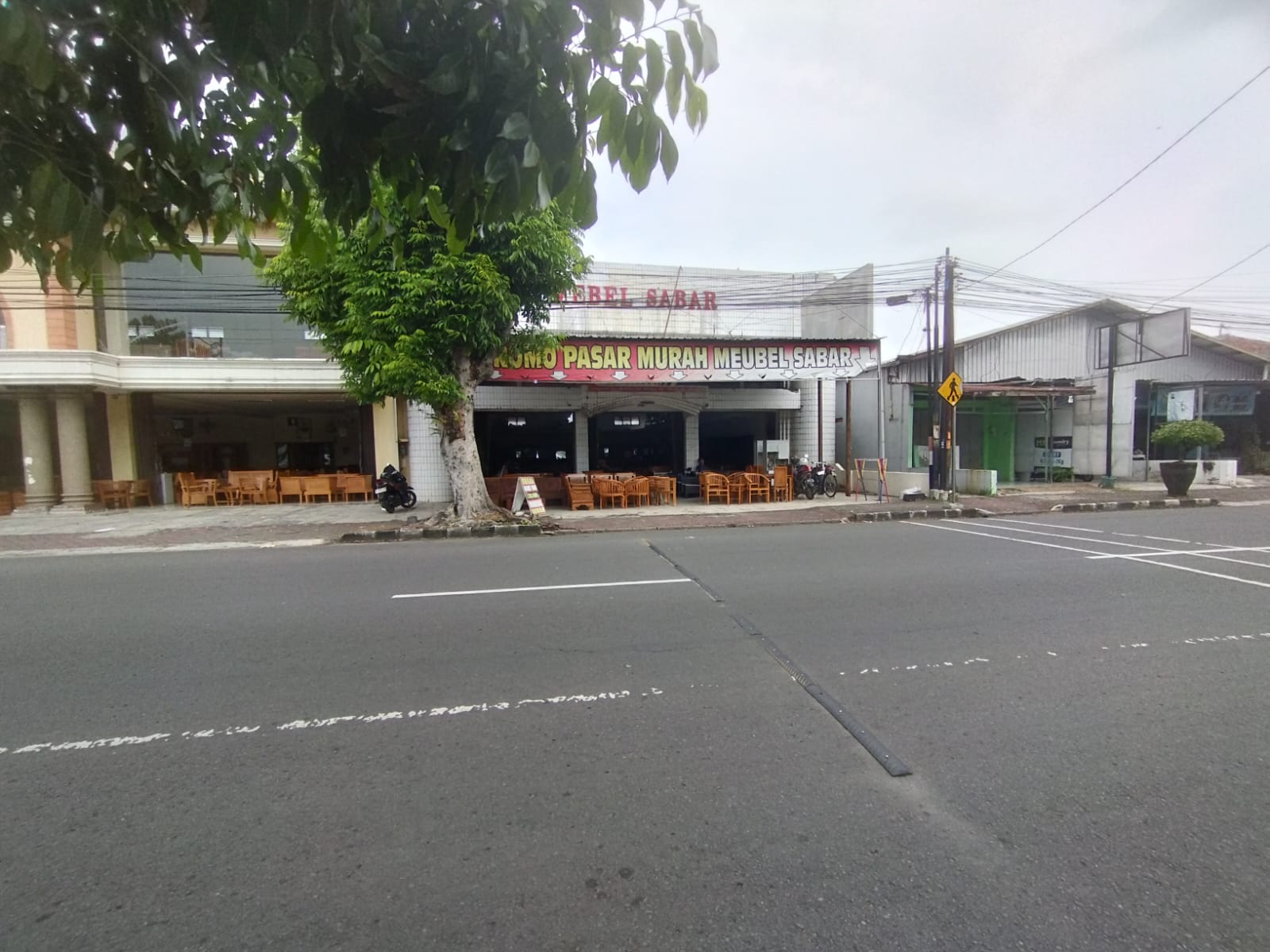 DISEWAKAN TOKO LEBAR 12 METER, JALUR UTAMA PURWOKERTO - Gatsu view 4