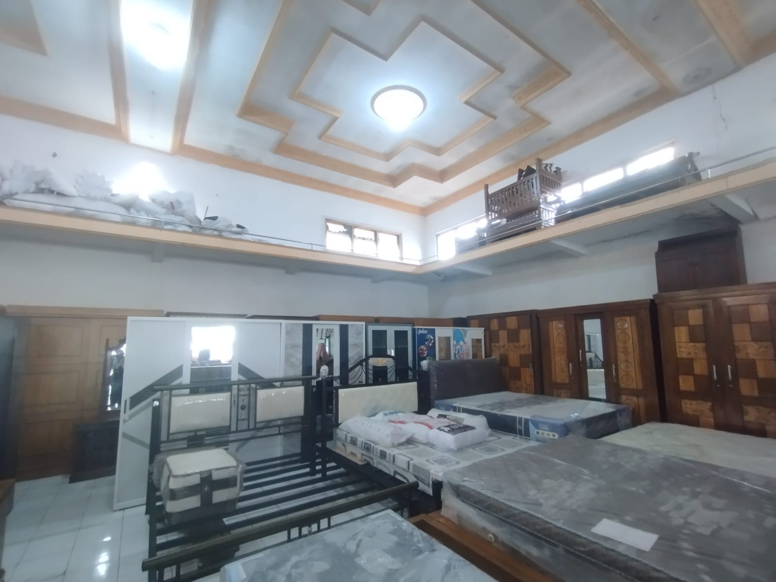 DISEWAKAN TOKO LEBAR 12 METER, JALUR UTAMA PURWOKERTO - Gatsu view 6