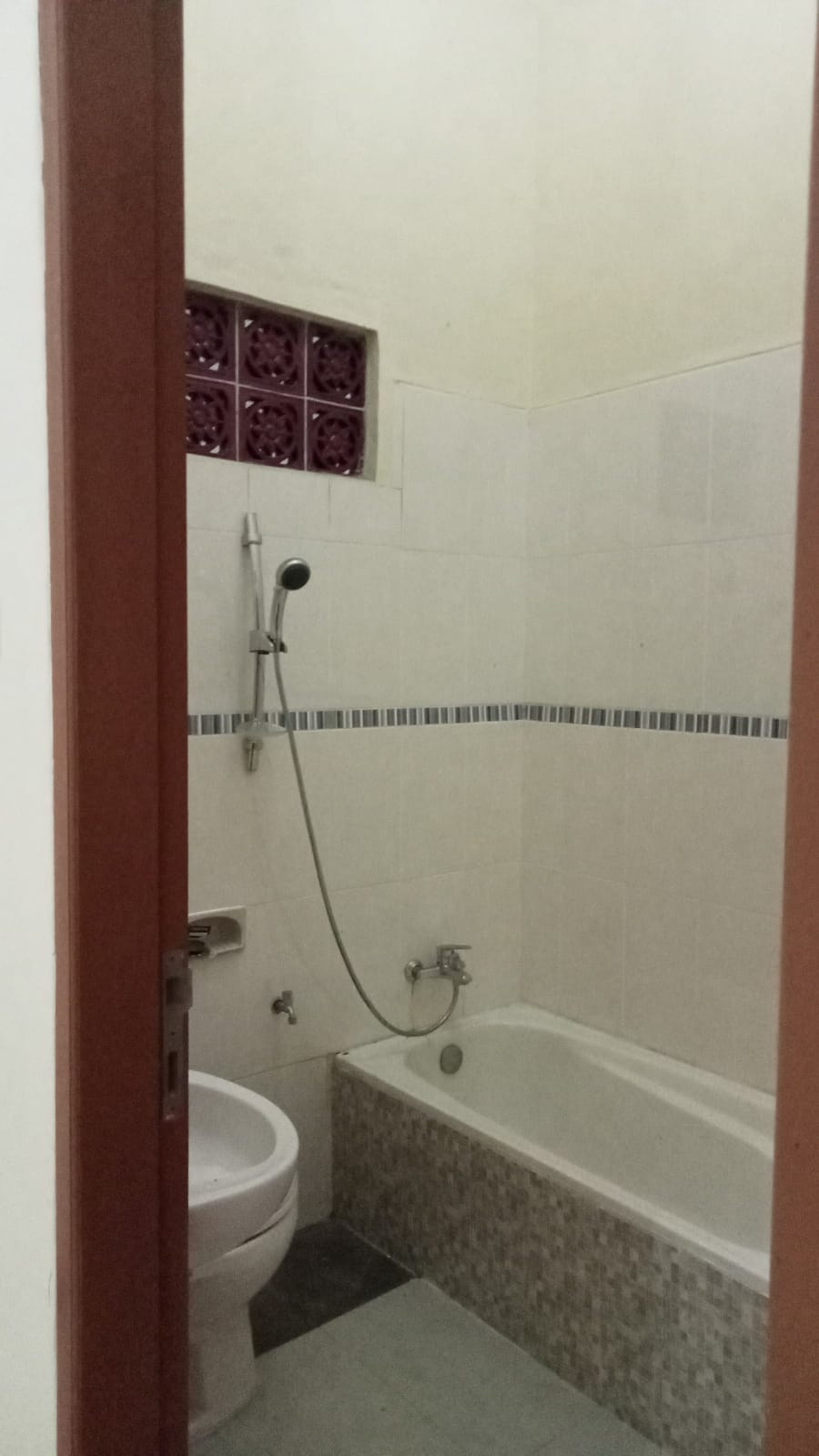  Dijual Rumah Hook Strategis di Jalur Wisata Baturraden – Cocok untuk Villa,Guest House & Cafe Mandala  view 5