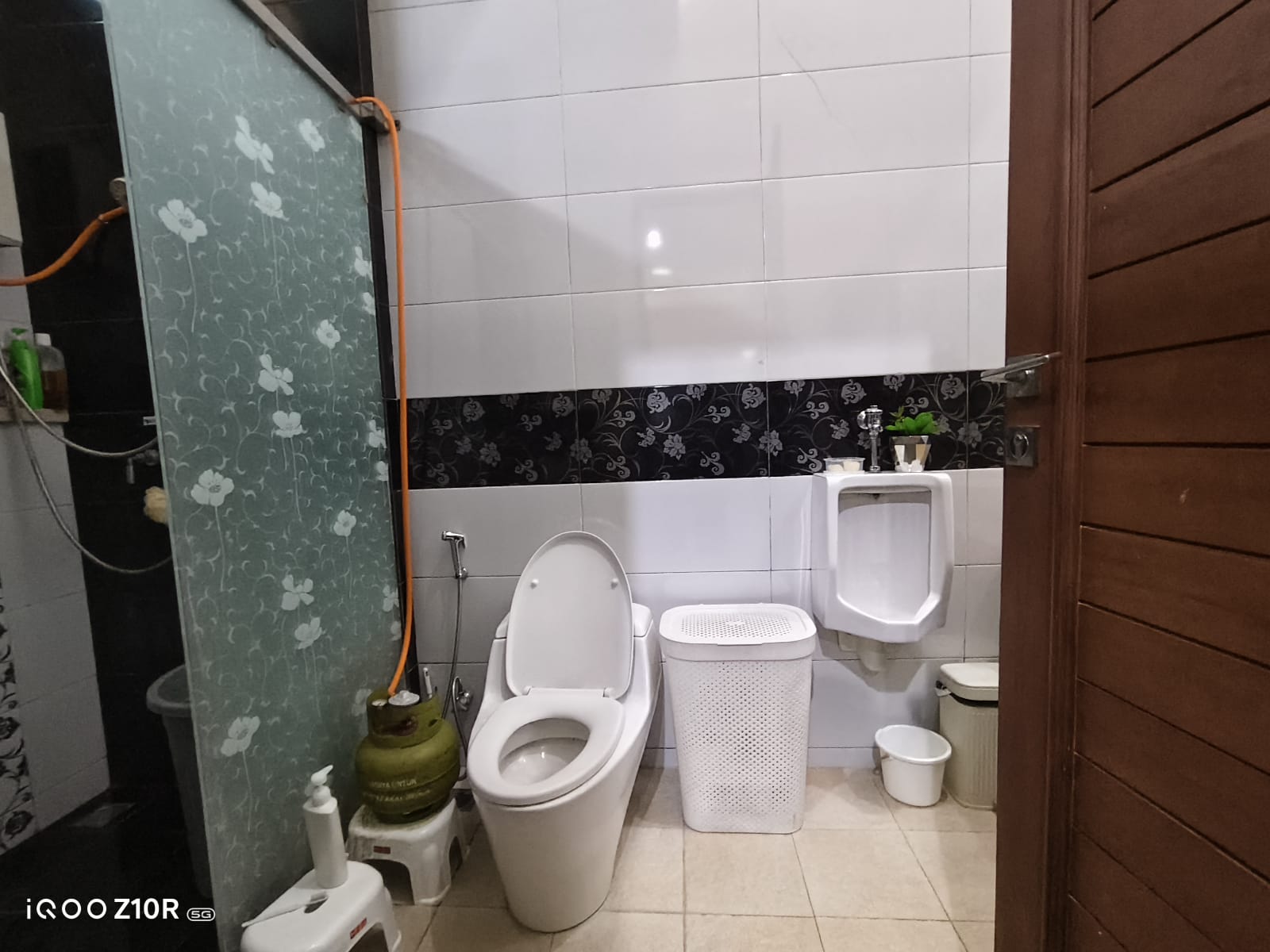 Dijual Cepat Rumah Modern Minimalis Halaman Luas Hanya 14 Menit Ke Alun²  - Pandak  view 11