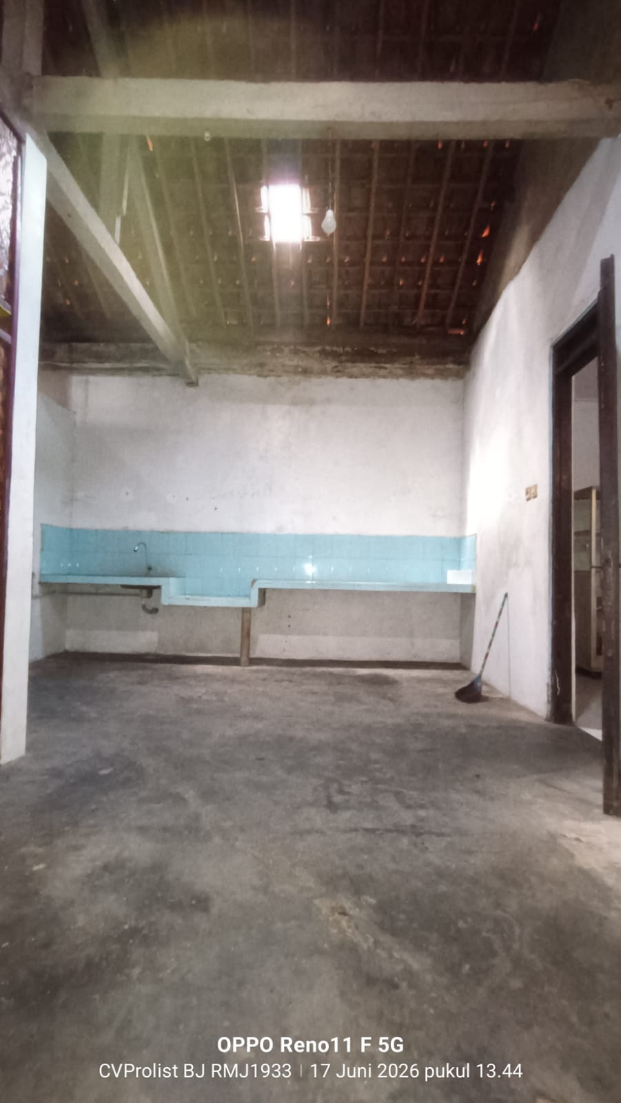 Dijual Toko Lokasi Strategis Di Pinggir Jalan Kabupaten 5 Menit Kampus Unsoed Purwokerto - dung malang view 11