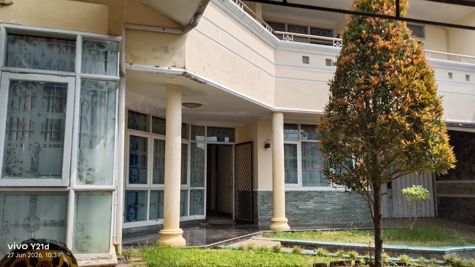 DIJUAL RUMAH MEWAH DI TENGAH KOTA PURWOKERTO - Limas view 2