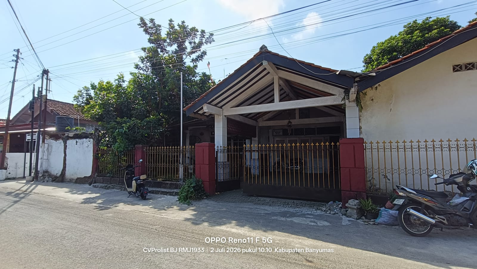 Dijual Cepat Dan Murah Rumah Besar Dengan Halaman Luas Di Rejasari Purwokerto Barat view 2