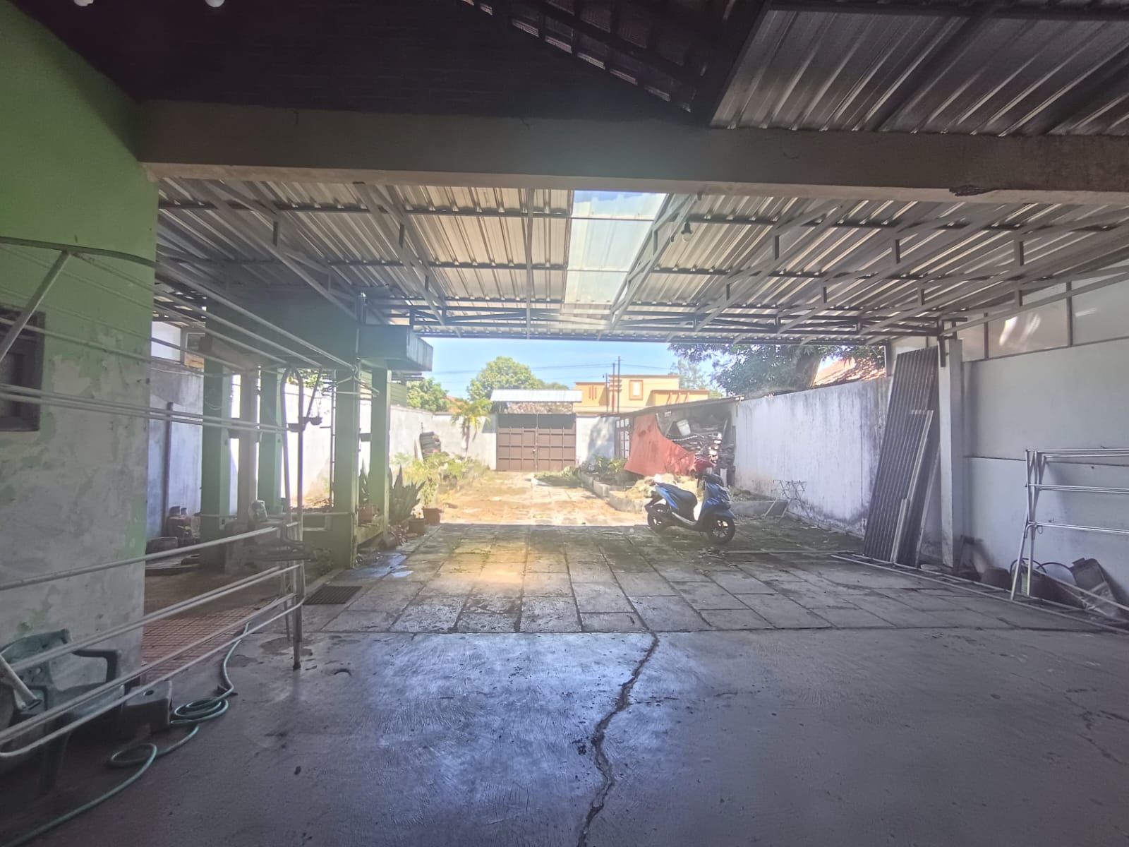 Dijual Tanah Super Luas Bonus Ruko dan Rumah 2 Lantai Tengah Kota Kroya Cilacap view 4