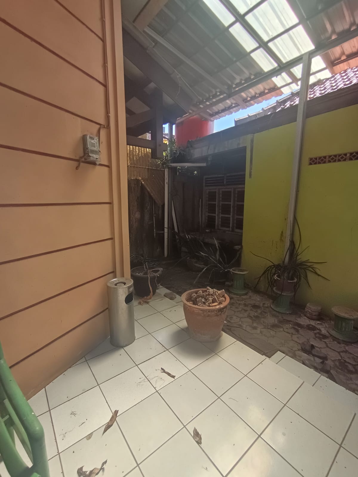 Dijual Tanah Super Luas Bonus  Ruko dan Rumah 2 Lantai Tengah Kota Kroya Cilacap  view 12