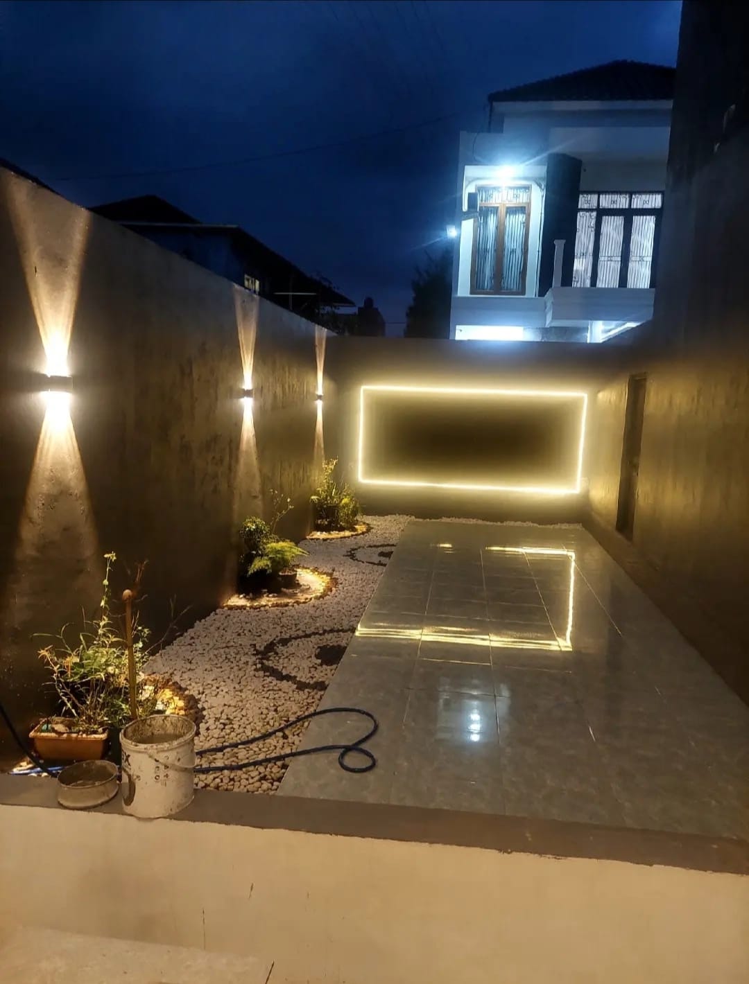 Rumah 2 Lantai 4 Kamar Lingkungan Tenang Area GOR dan UNSUD view 11