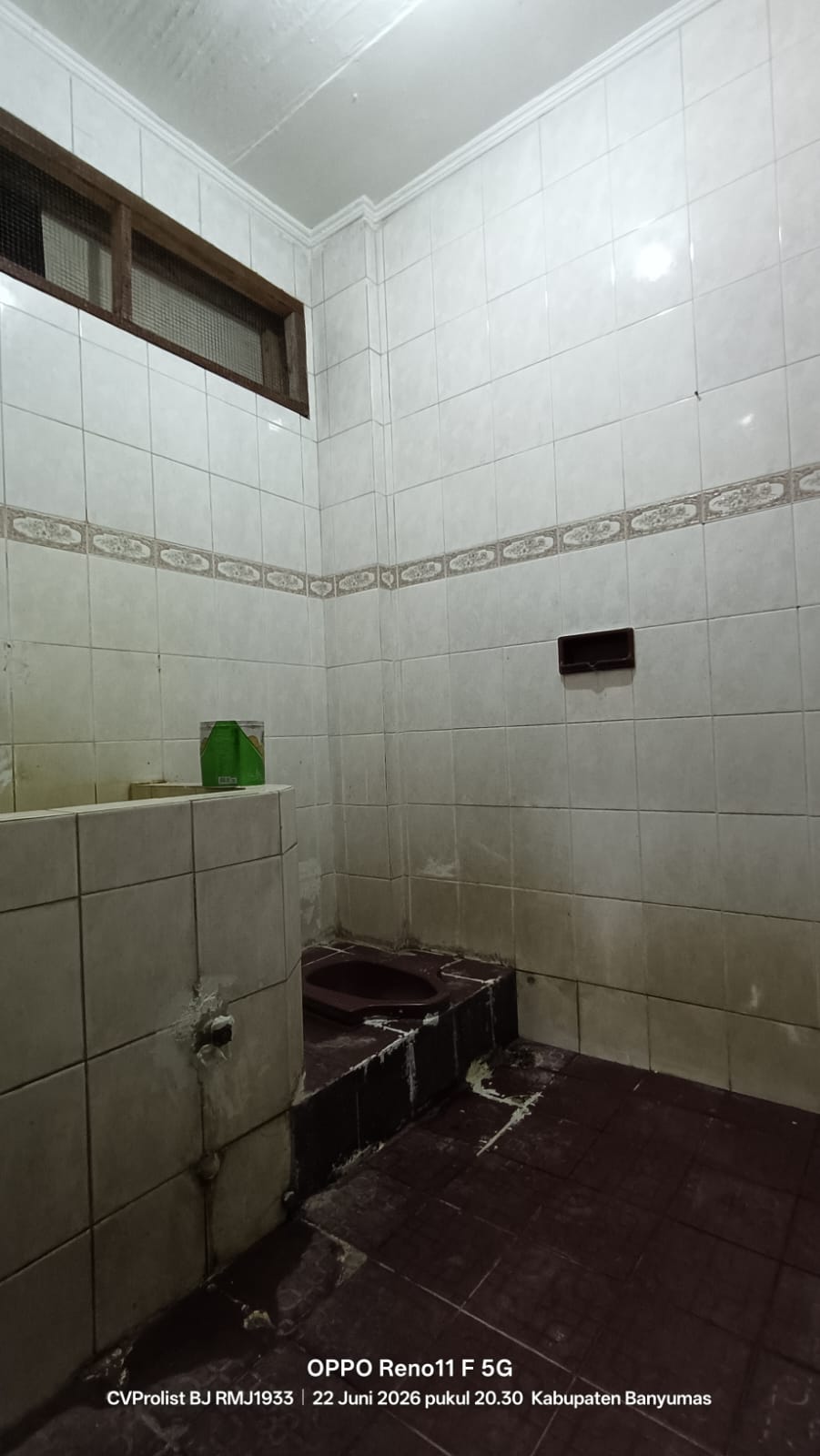 Disewakan Ruko Siap Pakai 2,5 Lantai Di Karanglewas view 4