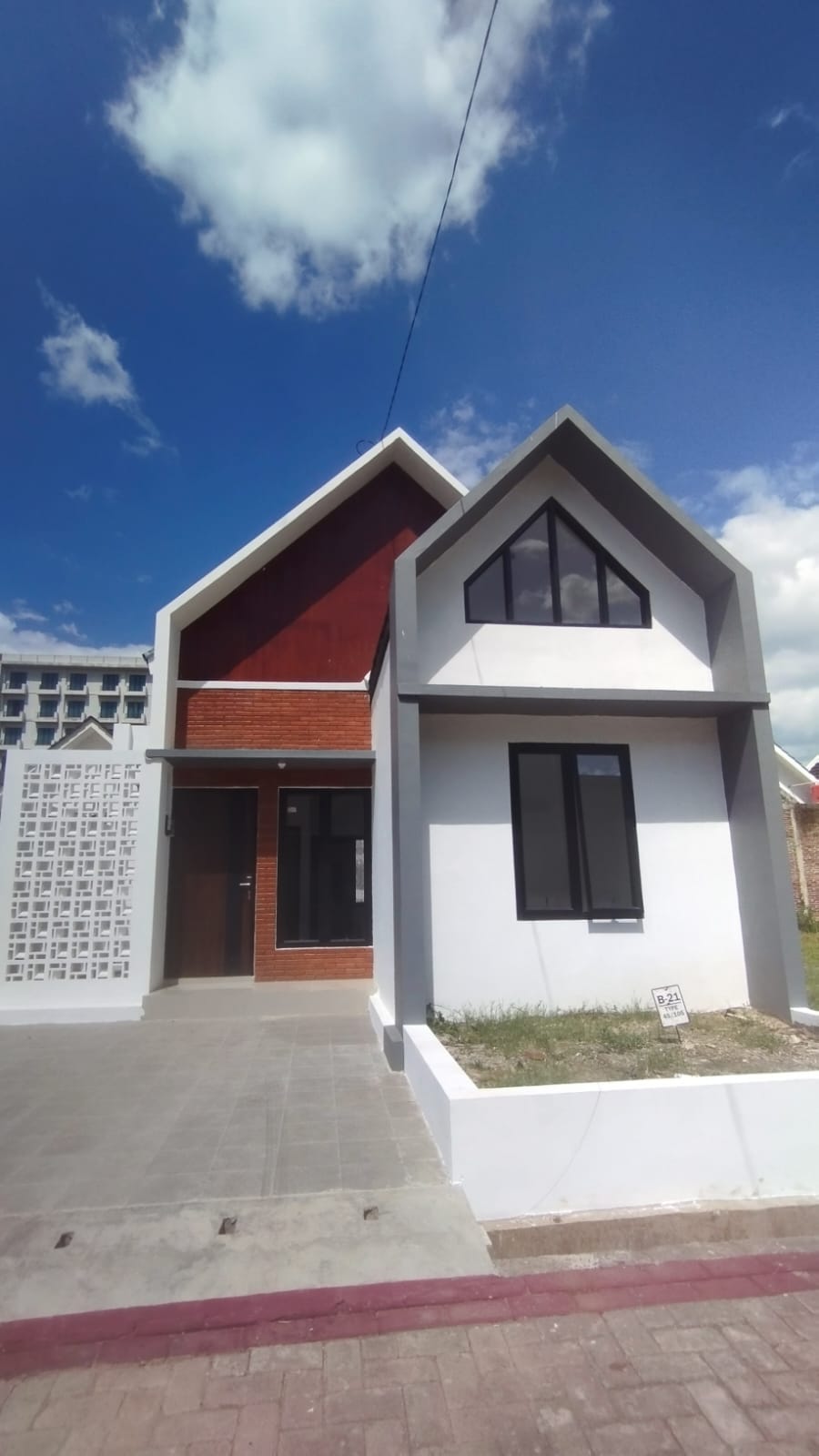HUNIAN KONSEP SKANDINAVIAN 2 KAMAR, DEKAT BRALING GRAND HOTEL PURBALINGGA - Sapphire view 1
