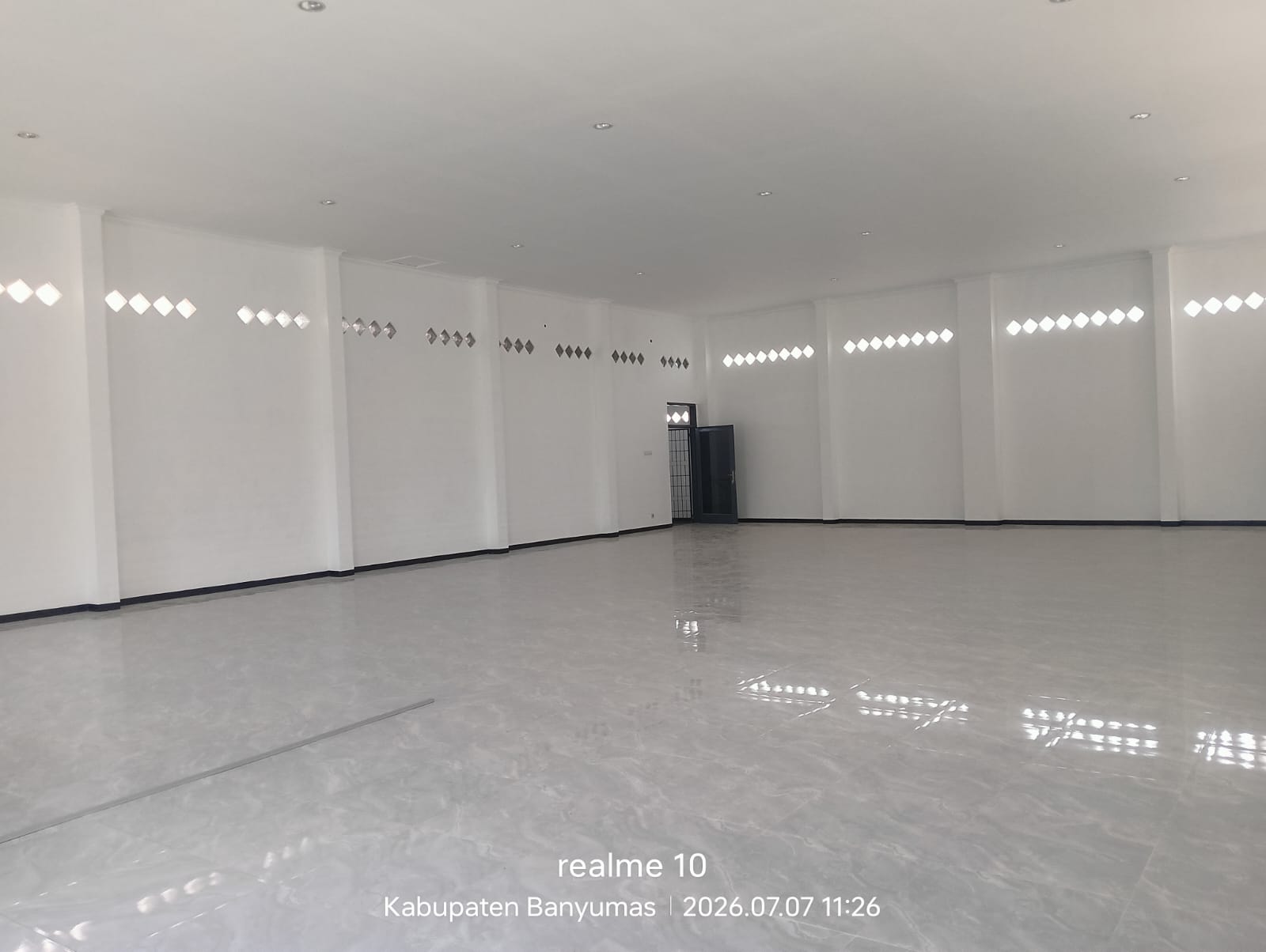 Dijual Bangunan Baru Gress cocok untuk kantor atau Caffe Tengah Kota Purwokerto - Jatwin view 16