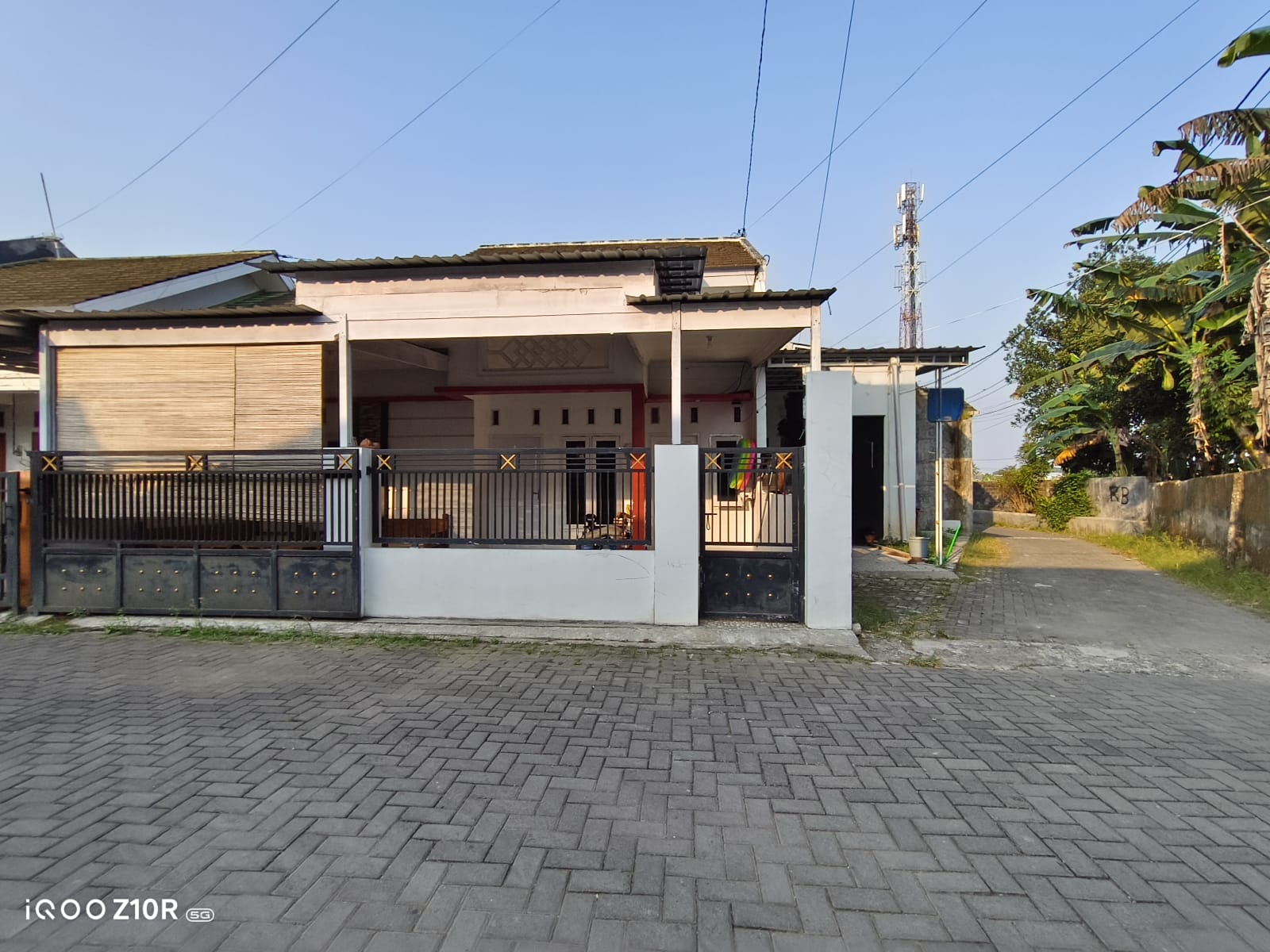 Rumah Hook 3 Kamar Hanya 6 Menit Ke Sekolah Telkom - Karangrau view 2