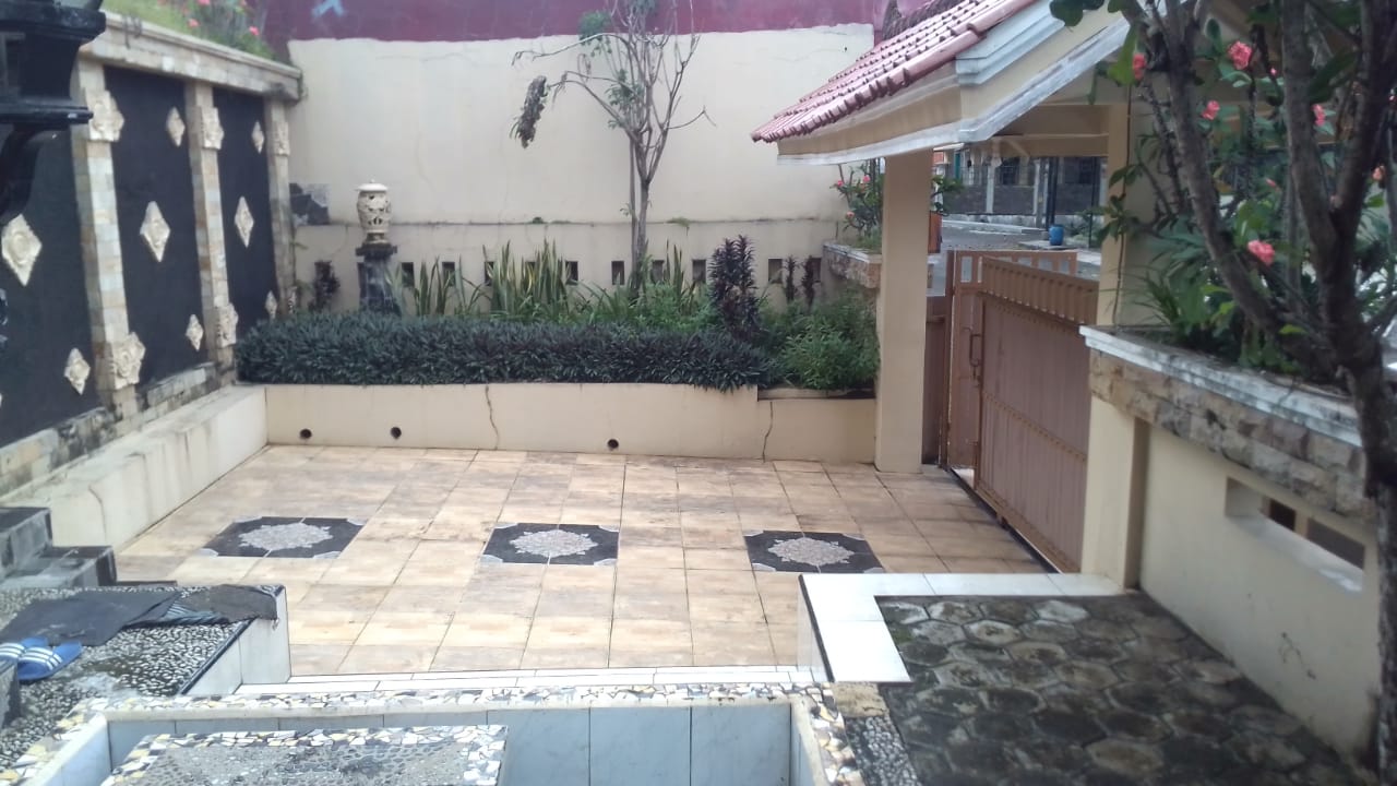 DISEWAKAN RUMAH MEWAH DI PURI INTAN PURWOKERTO UTARA view 13