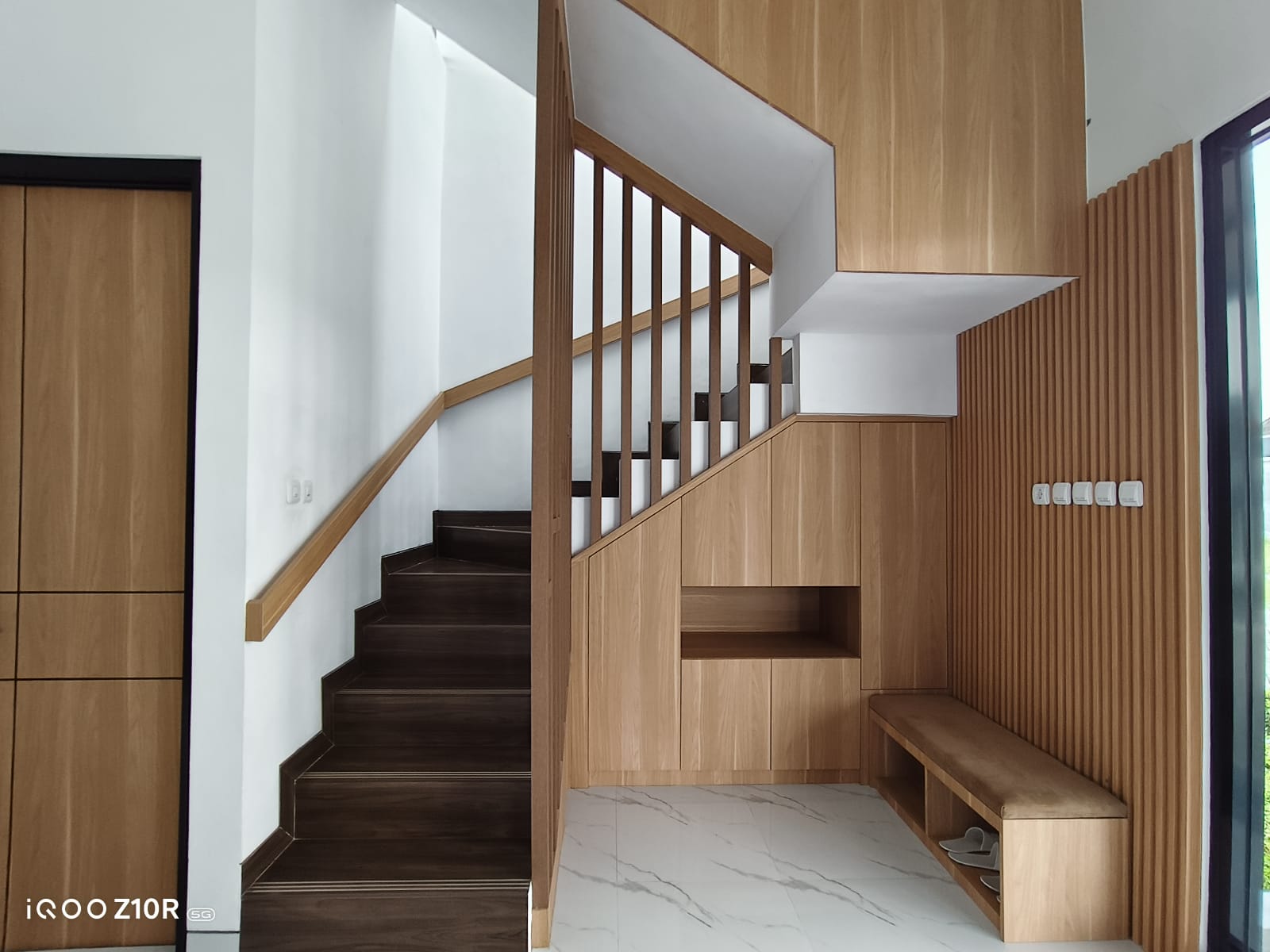 Rumah Minimalis Modern Baru 7 Menit Ke Stasiun Purwokerto view 3