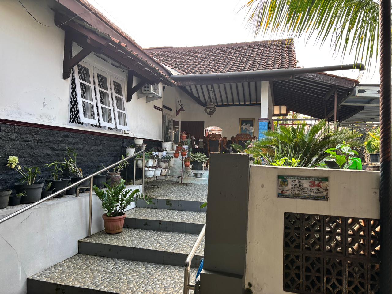 Dijual Rumah Impian Keluarga – Luas, Nyaman, Tenang di Purwokerto Barat - Pasir view 8