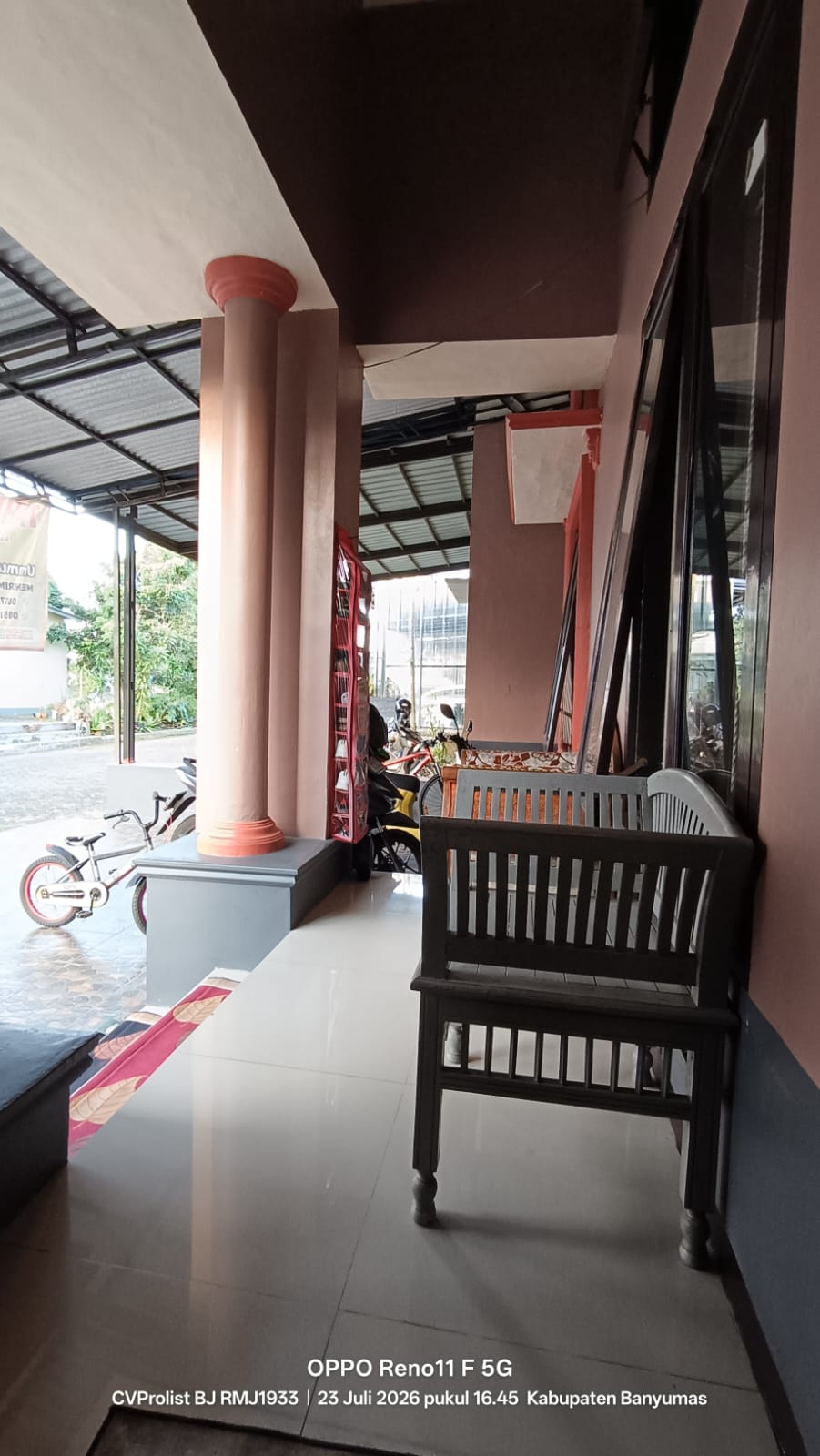 Dijual Cepat Rumah Hook Di Perumahan Purwokerto Utara - Estate view 3