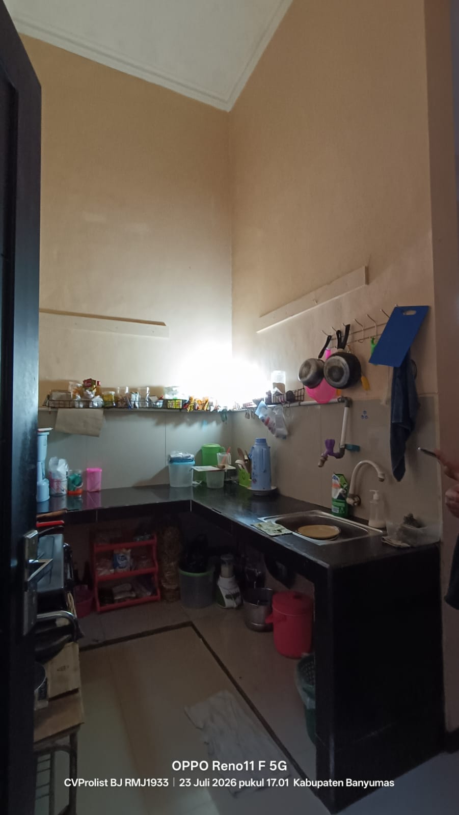  Dijual Cepat Rumah Hook Di Perumahan Purwokerto Utara - Estate view 10