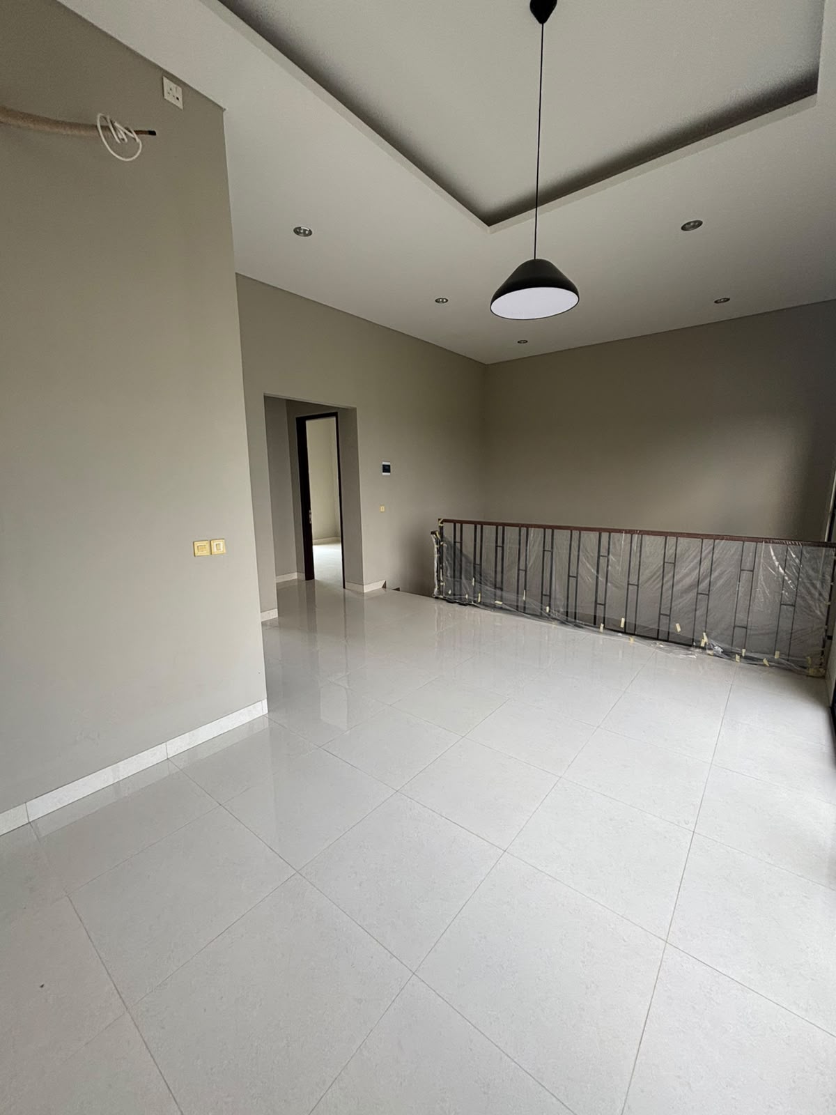 Rumah Minimalis Bangunan Baru Di Lingkungan Elite Area Purwokerto Utara - Raffles view 7
