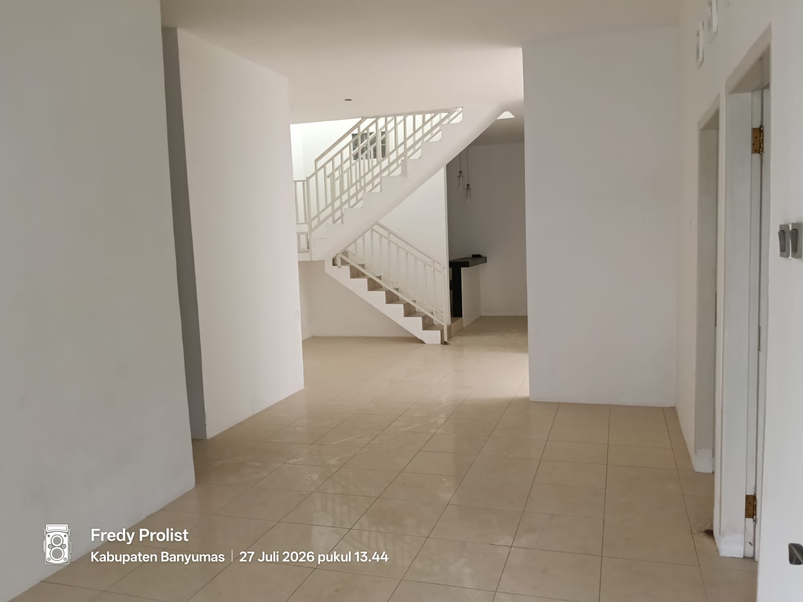  Dijual Rumah Cantik Siap Huni Kondisi Terawat Dekat Samsat Purwokerto -  Pondok Kencana view 2