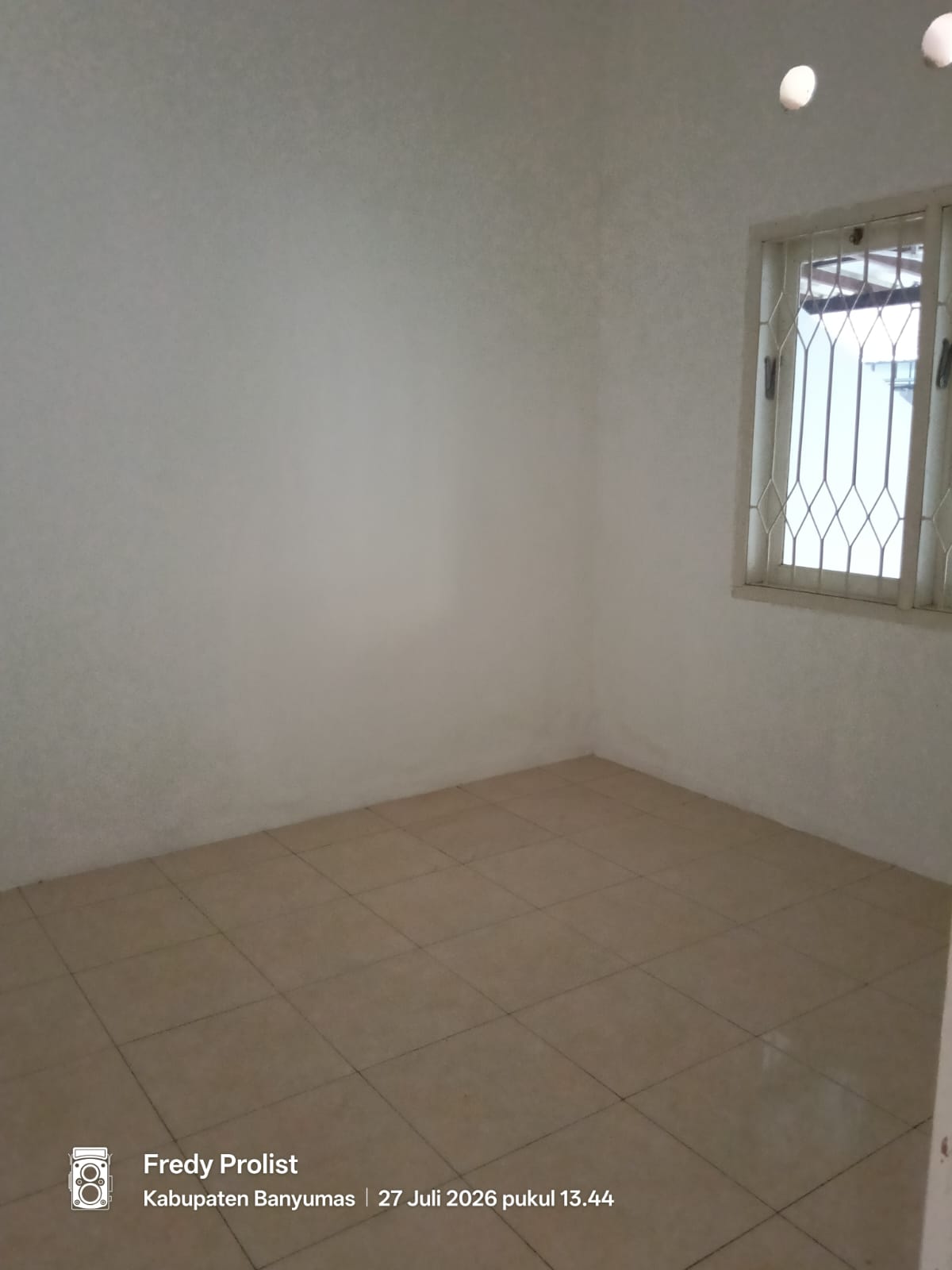  Dijual Rumah Cantik Siap Huni Kondisi Terawat Dekat Samsat Purwokerto -  Pondok Kencana view 4