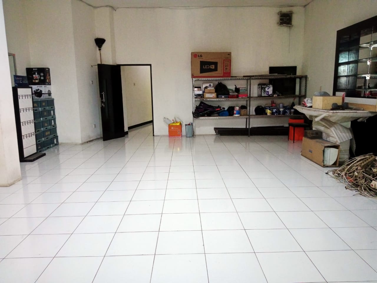DIJUAL DAN DISEWAKAN RUKO STRATEGIS KAWASAN BISNIS DAERAH PURWOKERTO TIMUR - Kaliputih view 2