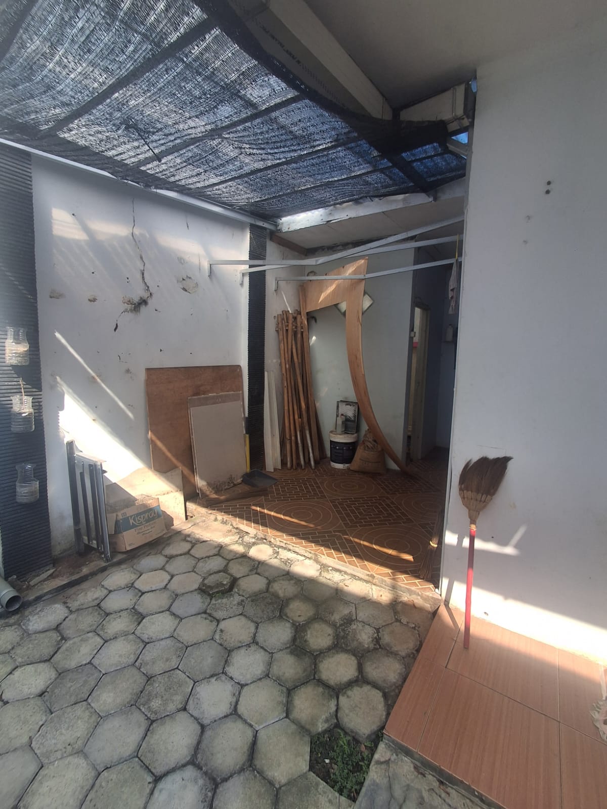 Disewakan Ruko JL Utama Purwokerto 2 Menit Pasar Wage - Kombas view 10
