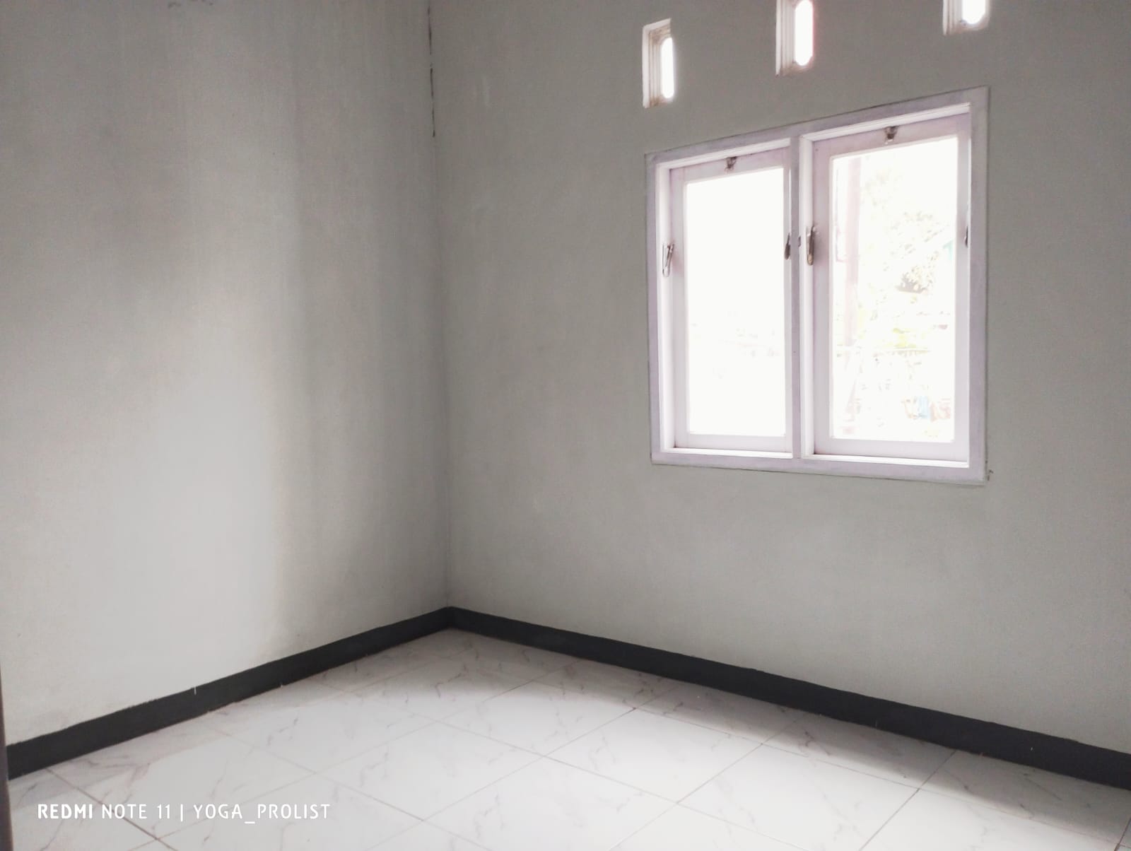 Rumah 3 Kamar Non Perum, Dekat RSU Dadi Keluarga - Krg Nanas view 4
