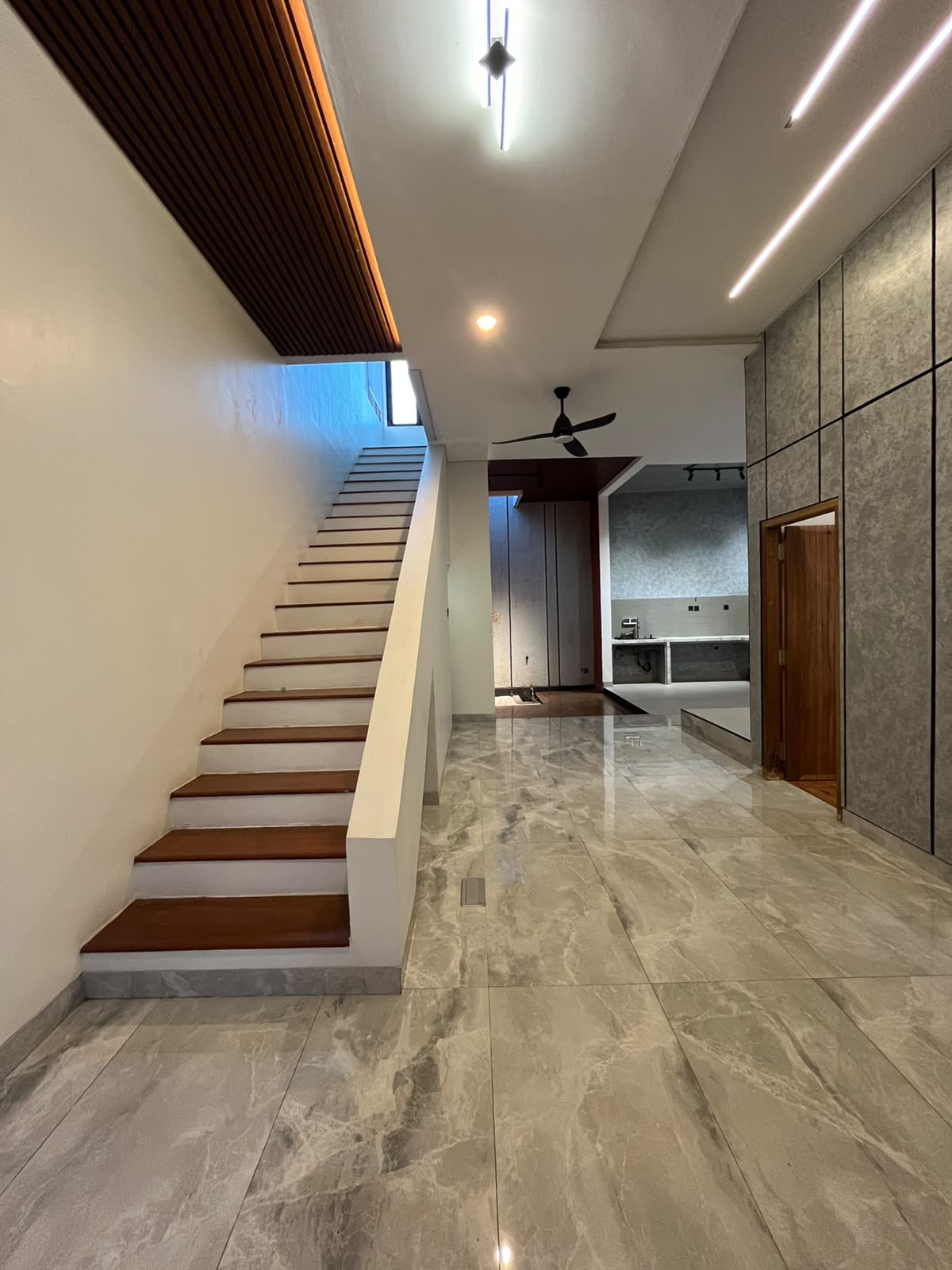 Dijual Rumah Mewah Baru 5 Menit Kampus Unsoed Purwokerto - Arcawinangun view 6