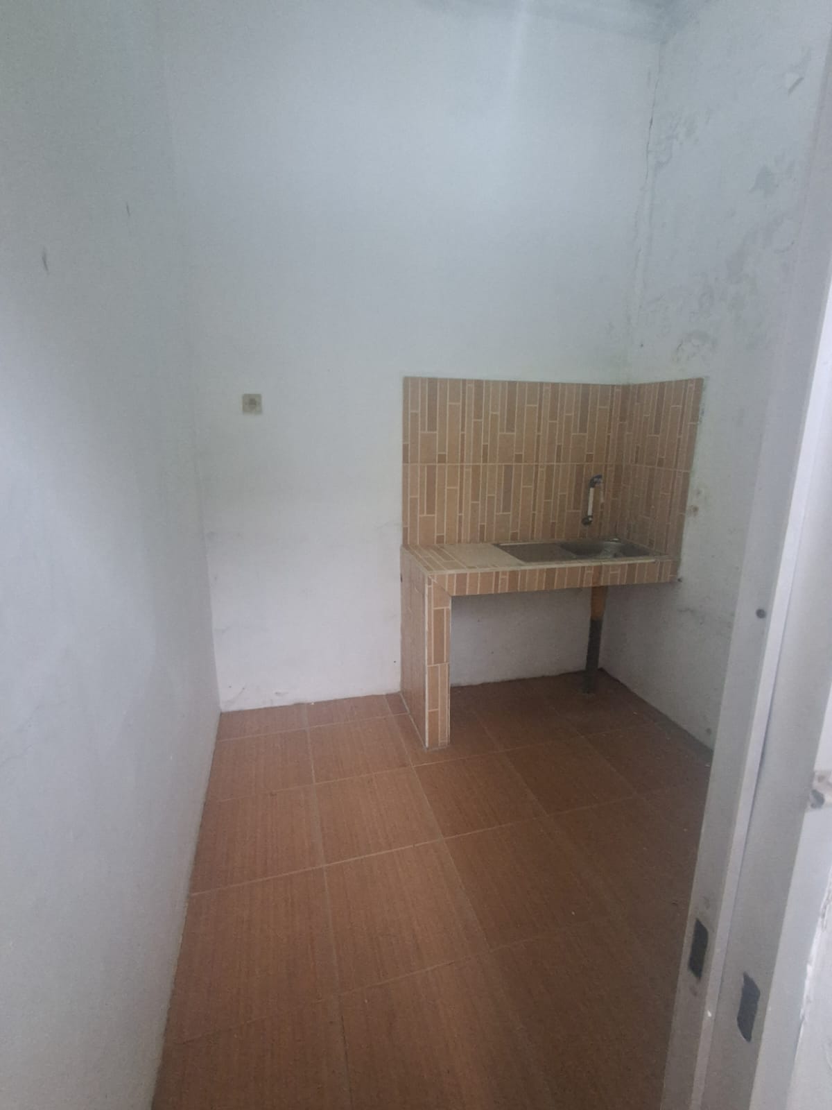 Disewakan Ruko JL Utama Purwokerto 3 Menit Hotel Aston Purwokerto - Kombas view 7