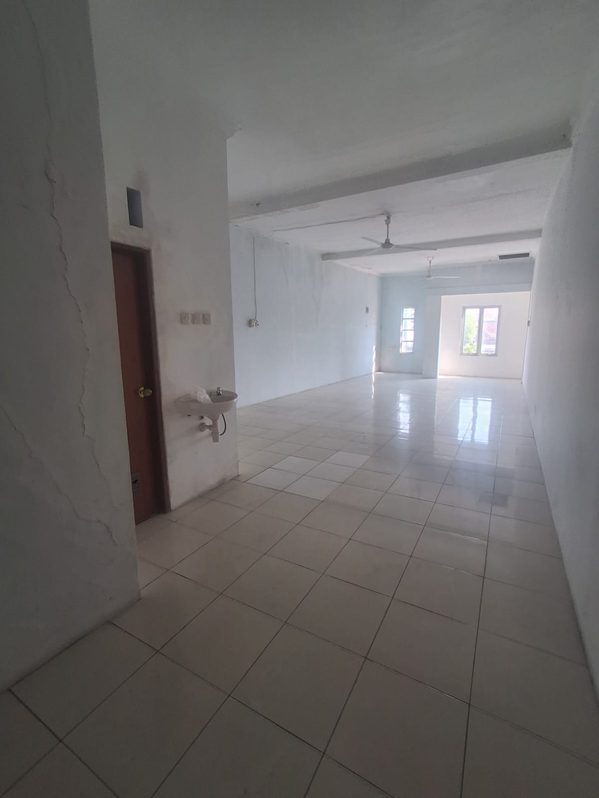 Disewakan Ruko JL Utama Purwokerto 3 Menit Hotel Aston Purwokerto - Kombas view 8