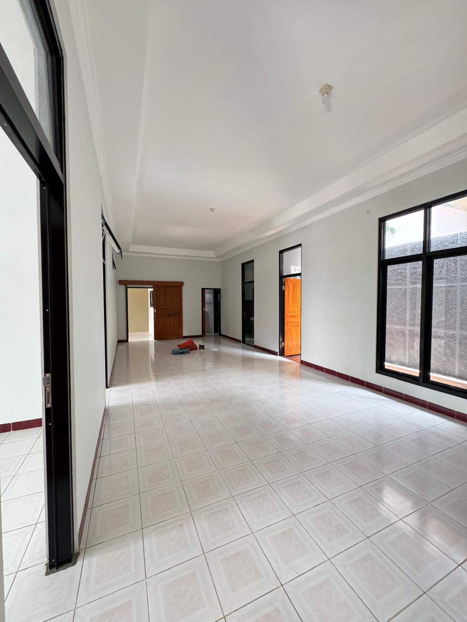  DIJUAL RUMAH HOOK SIAP HUNI, 10 MENIT KAMPUS UNSOED - Prompong view 8