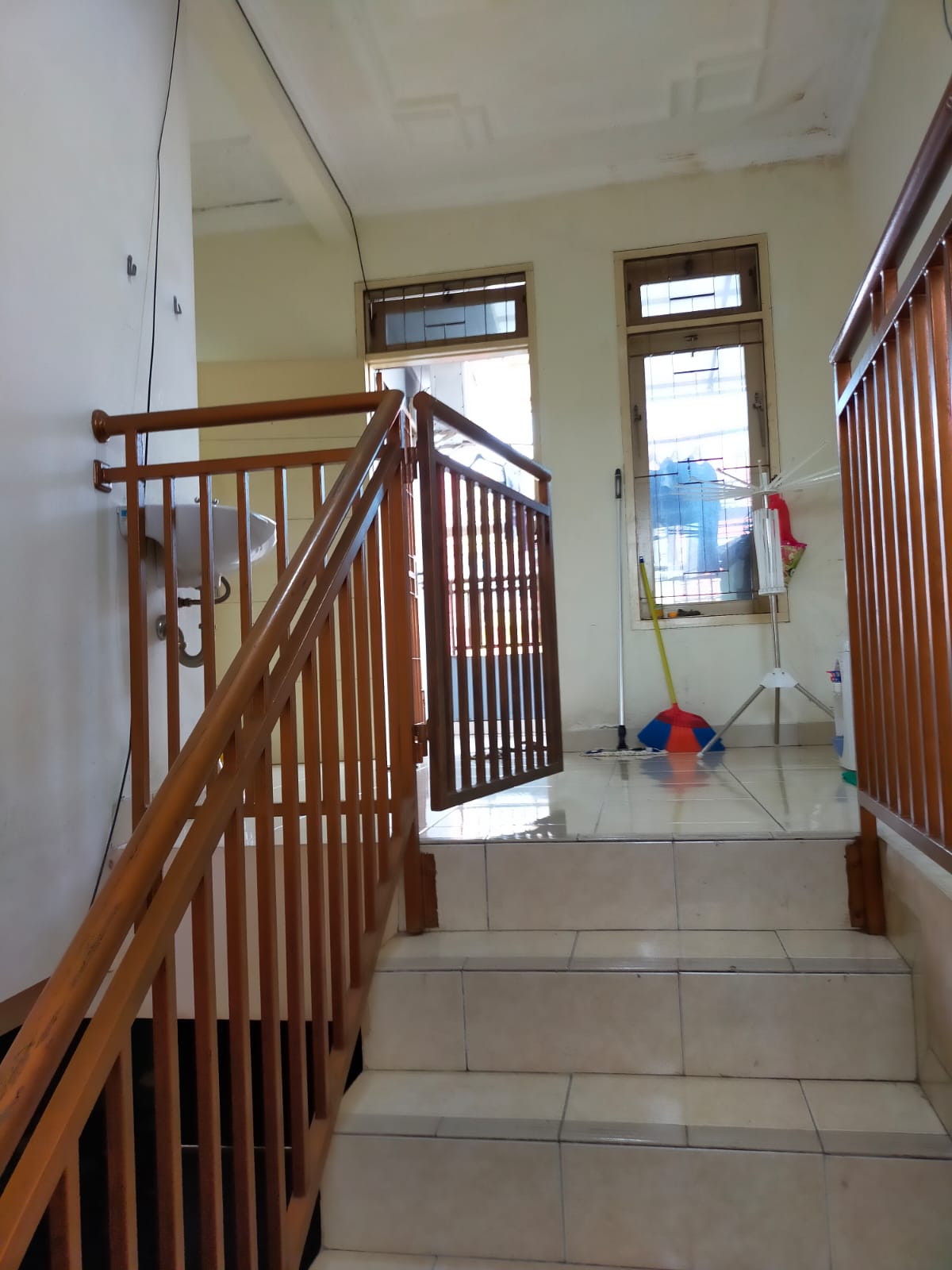 Dijual Toko + Rumah 70 Meter Pasar Proliman Karang Pucung Purwokerto view 2