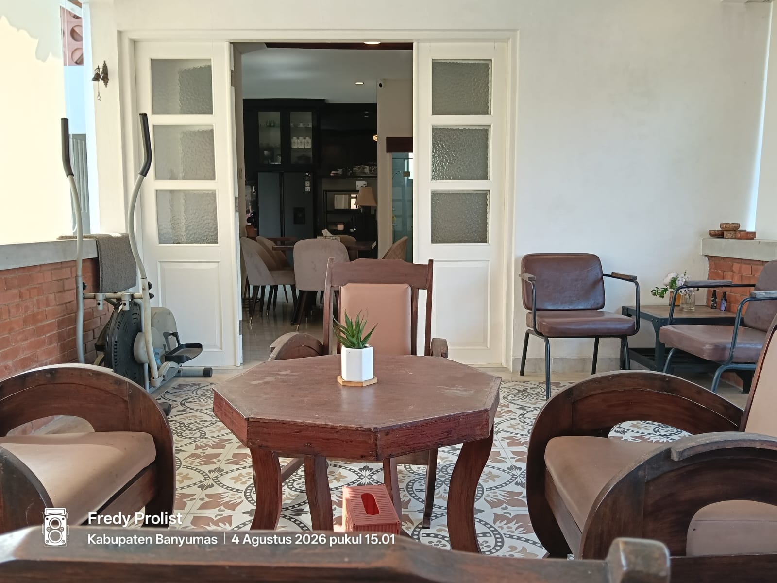 Dijual Rumah Home Stay Asri Bergaya Vintage Dekat Stasiun Kereta Purwokerto - Bobosan  view 12