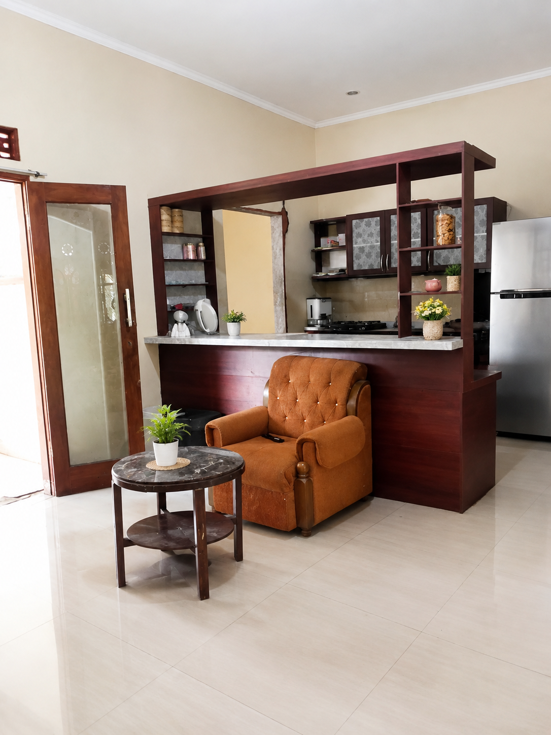 Dijual Rumah Nyaman Siap Huni - Tanah Luas 350 m2, 10 Menit Pusat Kota Purwokerto Teluk view 2