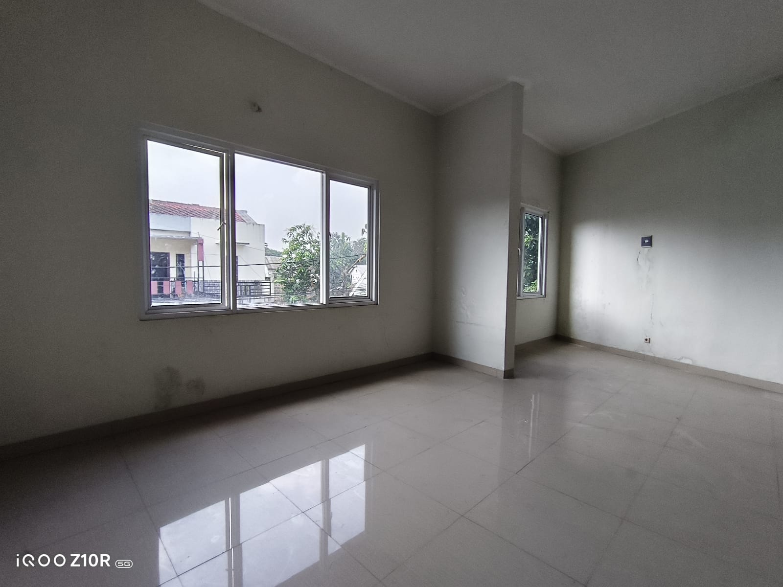 Disewakan Ruko Murah Lebar 6 Meter Hanya 2 Menit Ke Alun² Purwokerto - Mardikenya view 4