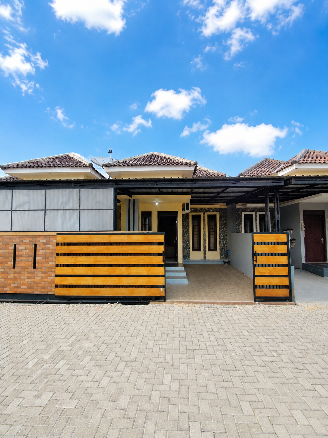 Dijual Rumah Minimalis 3 Menit Terminal Purwokerto - Seloarum view 1