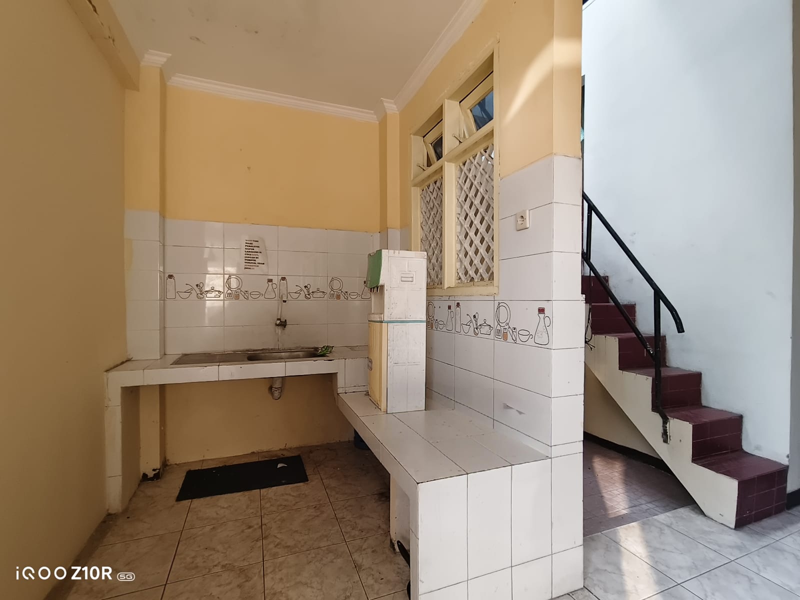 Disewakan Rumah Siap Huni 6 Kamar Plus Furniture Selangkah Ke Kampus UNSOED - Karangwangkal view 10