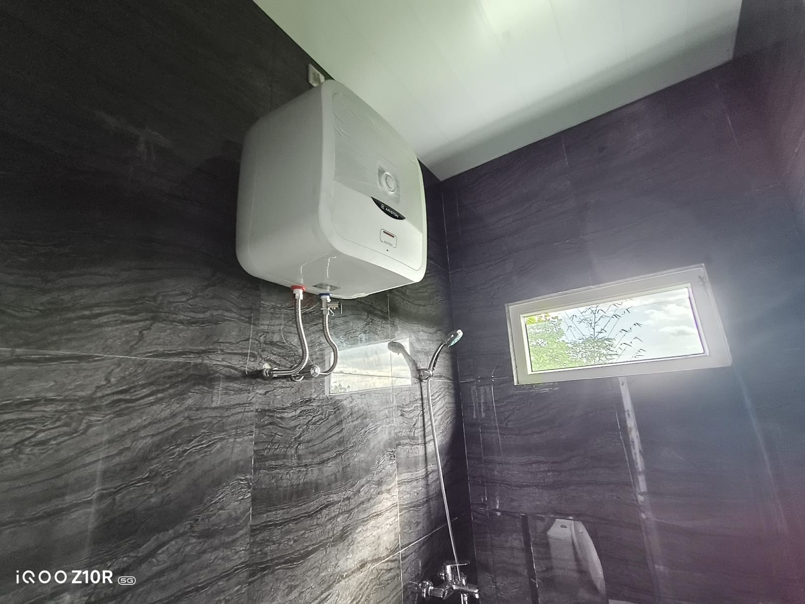  RUMAH BARU MINIMALIS 4 KAMAR – LOKASI STRATEGIS DI TENGAH KOTA PURWOKERTO - GOR view 15