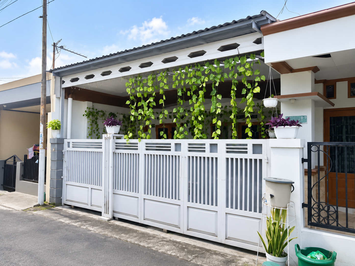 JUAL HARUS LAKU RUMAH CANTIK, LOKASI TELUK PURWOKERTO view 1