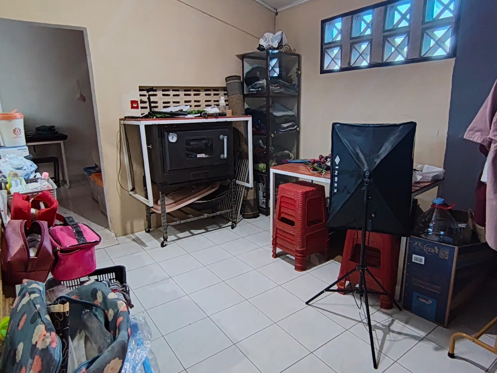 DIJUAL RUMAH DUA MUKA, HANYA DI TELUK PURWOKERTO SELATAN view 3