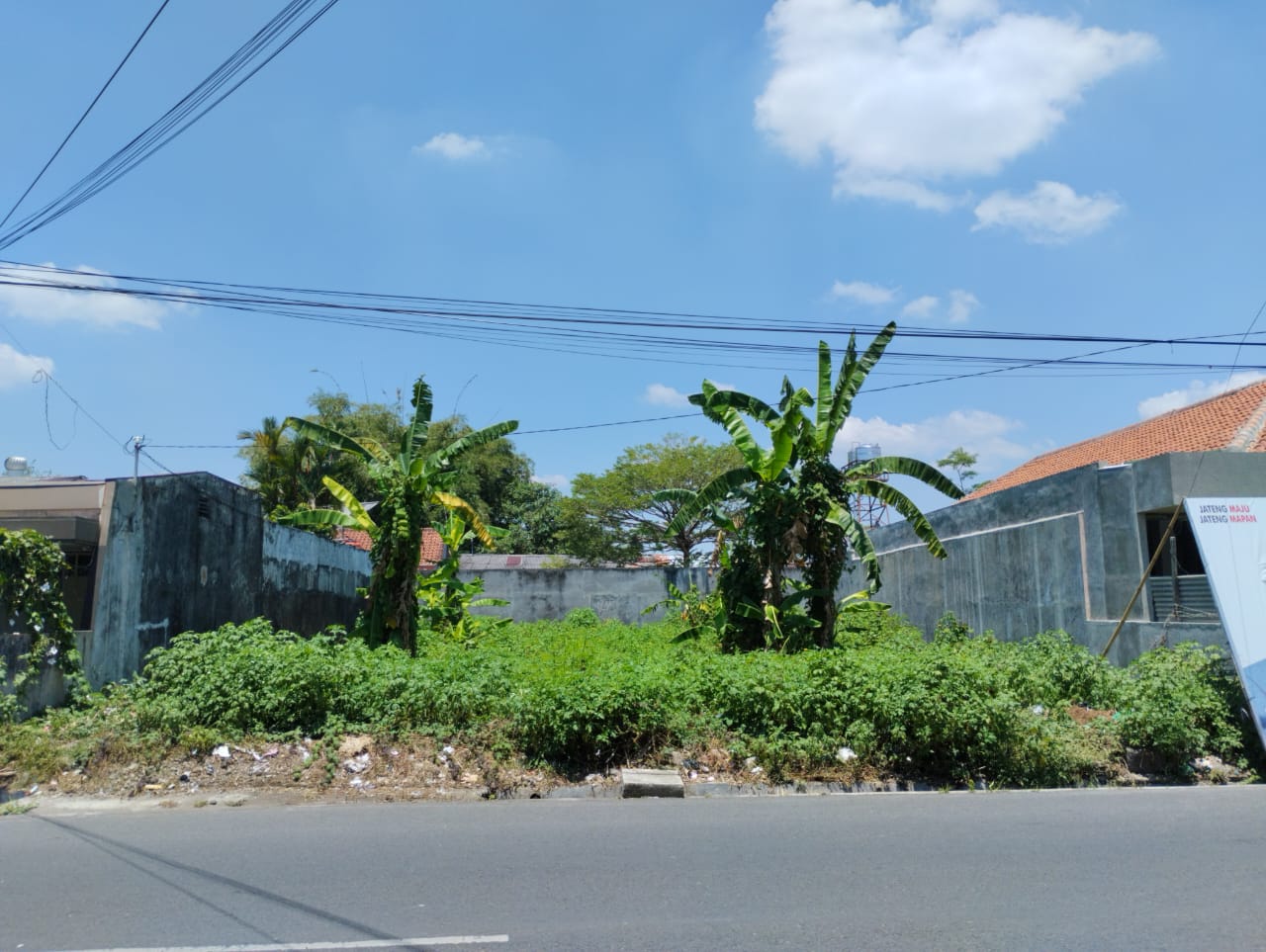 Disewakan Tanah Pekarangan Siap Pakai Pinggir Jalan Ramai Di Purwokerto Timur view 1