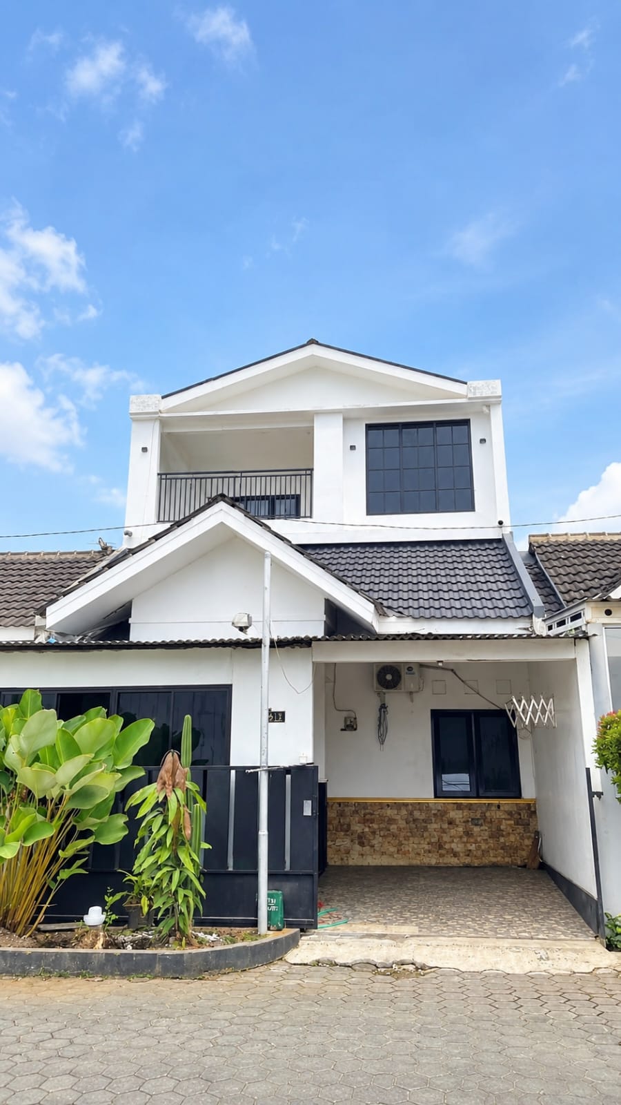 Dijual Rumah 2 Lantai 4 Menit ke RS Margono - Ledug view 1