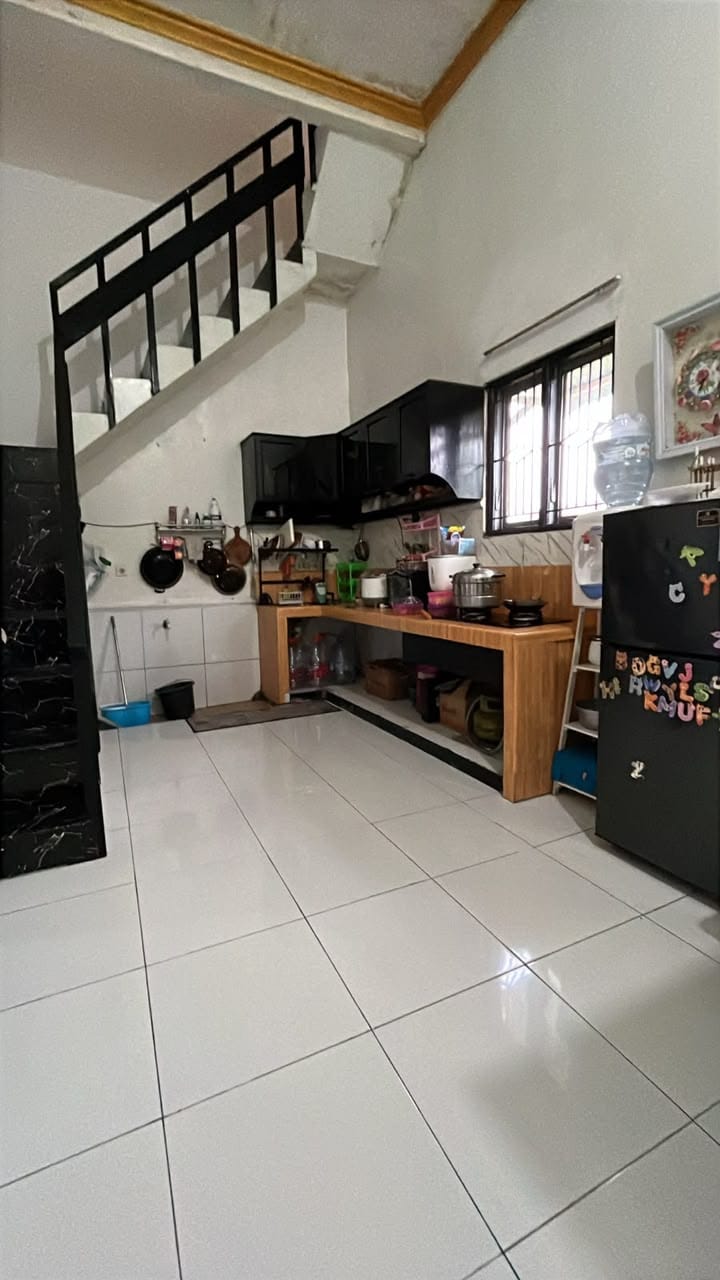 Dijual Rumah 2 Lantai 4 Menit ke RS Margono - Ledug view 4