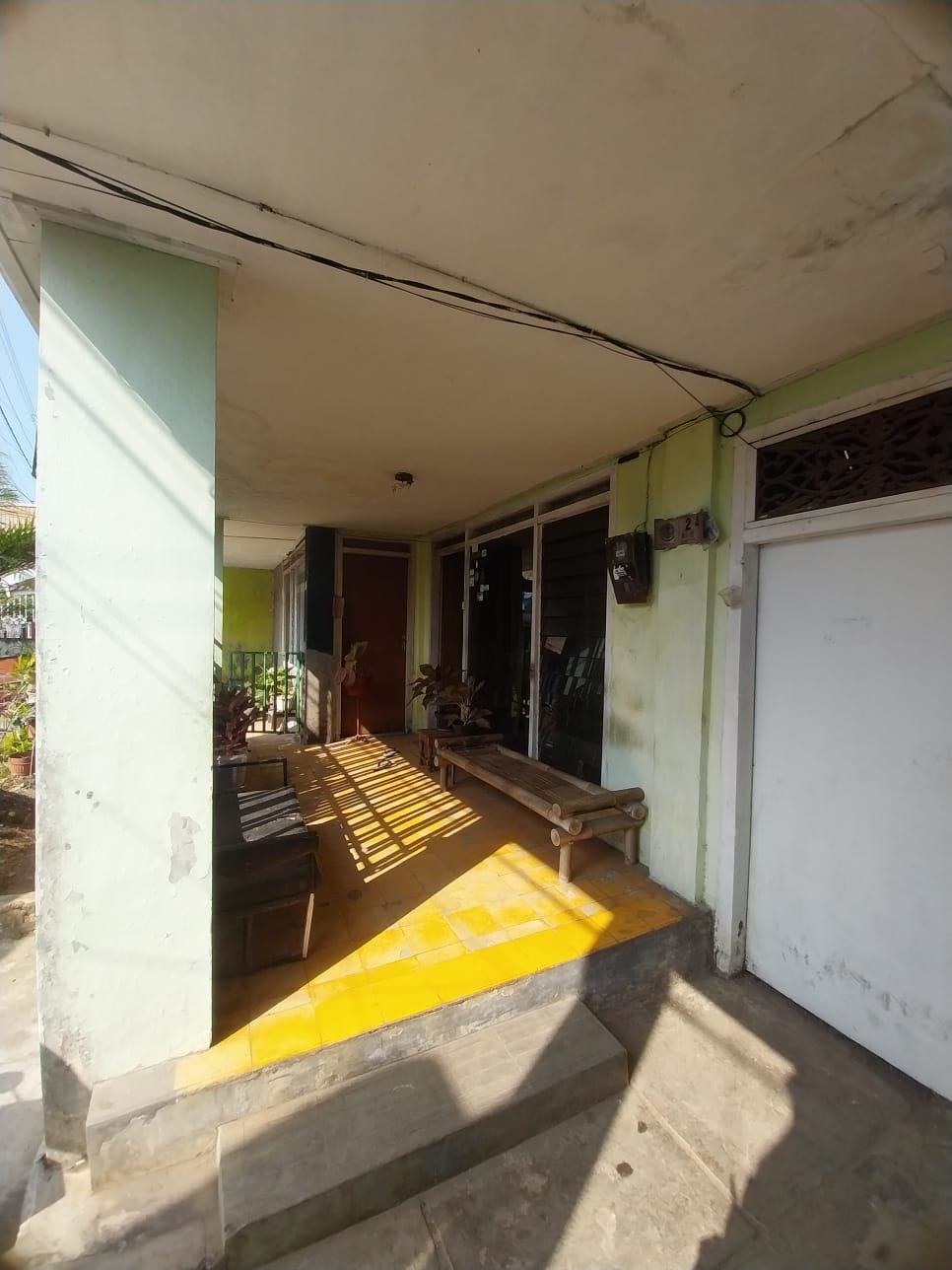  Rumah Menarik Pinggir Jalan Raya 2 Menit Rita Supermall Purwokerto - Kalibener view 2
