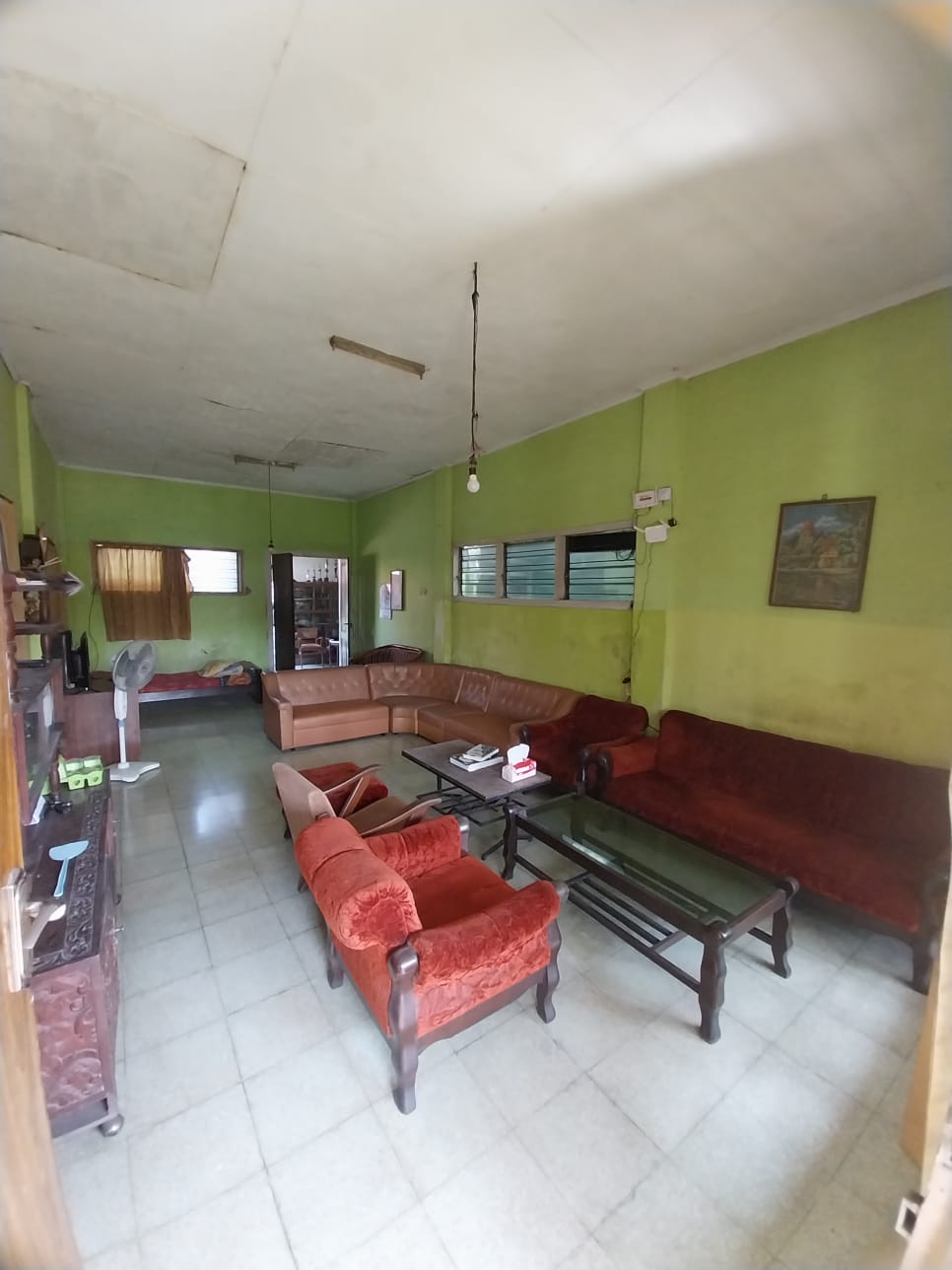  Rumah Menarik Pinggir Jalan Raya 2 Menit Rita Supermall Purwokerto - Kalibener view 4