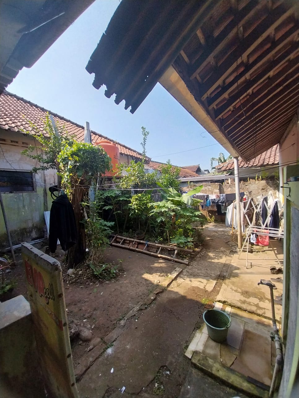 Rumah Menarik Pinggir Jalan Raya 2 Menit Rita Supermall Purwokerto - Kalibener view 7