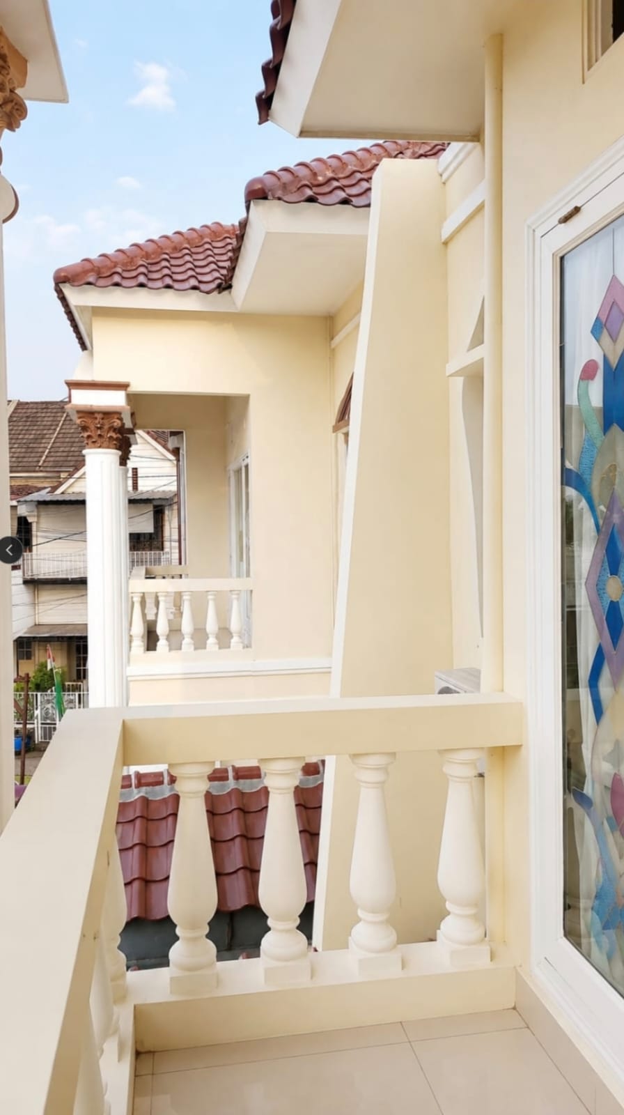 RUMAH MEWAH MEDITERANIA DUA LANTAI, HANYA 9 MENIT GATE TOL GAYAMSARI SEMARANG LUMBUNG SARI view 2