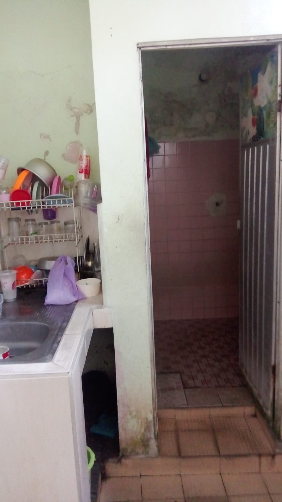  Dijual Rumah Selangkah ke Alun alun dan Rita mall Purwokerto - Cikebrok view 6