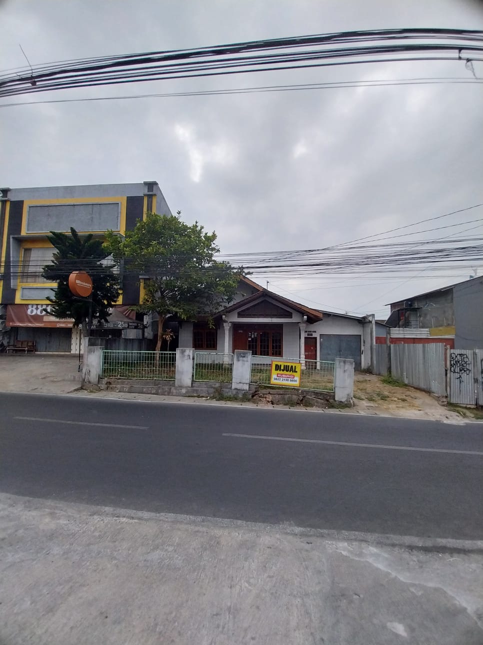 RUMAH DESAIN MODERN DI PURWOKERTO TIMUR 4 MENIT KE F.KEDOKTERAN UNSOED - Cassavida view 6