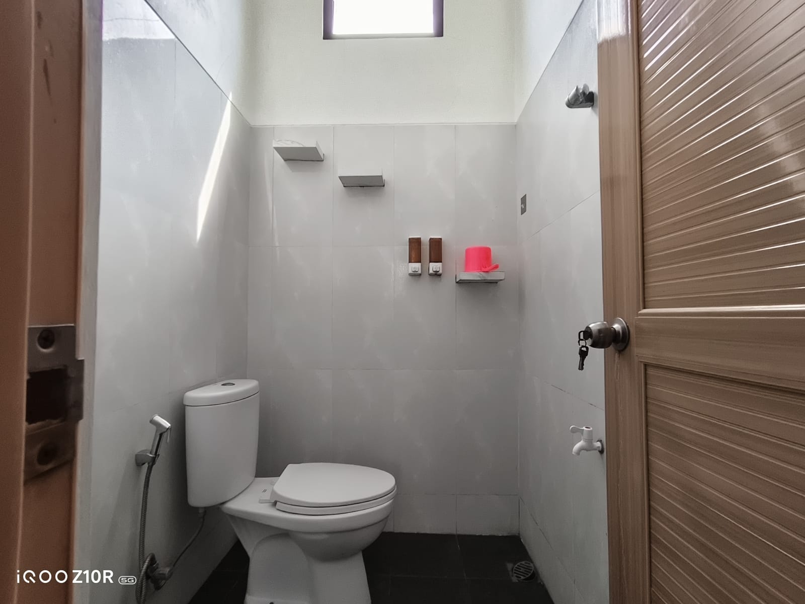 Rumah Cantik Siap Huni, 3 Kamar - Cuma 8 Mneit ke Kampus Unsoed - Gintung view 10