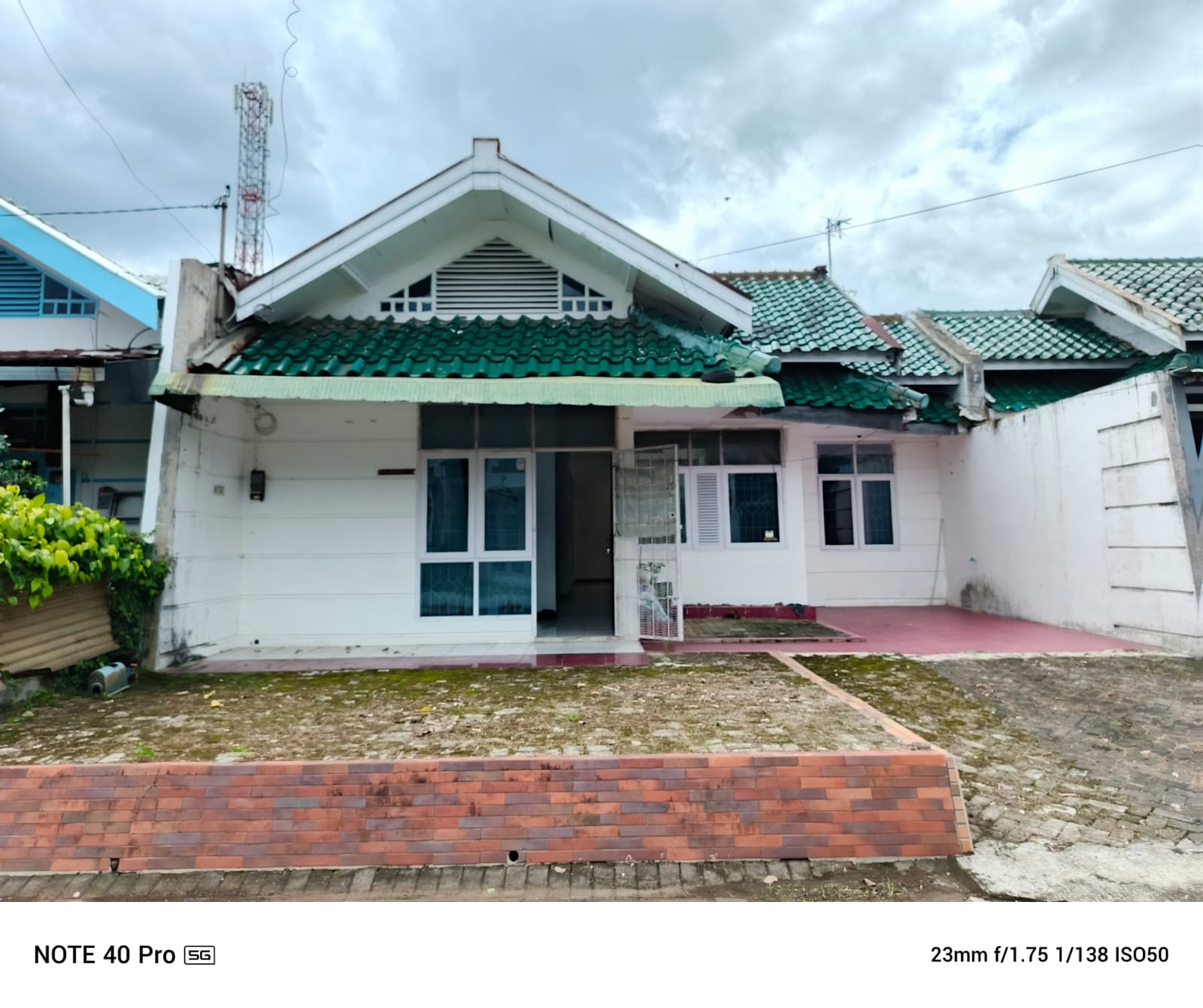  Disewakan Rumah di Perum Permata Hijau Purwokerto view 1