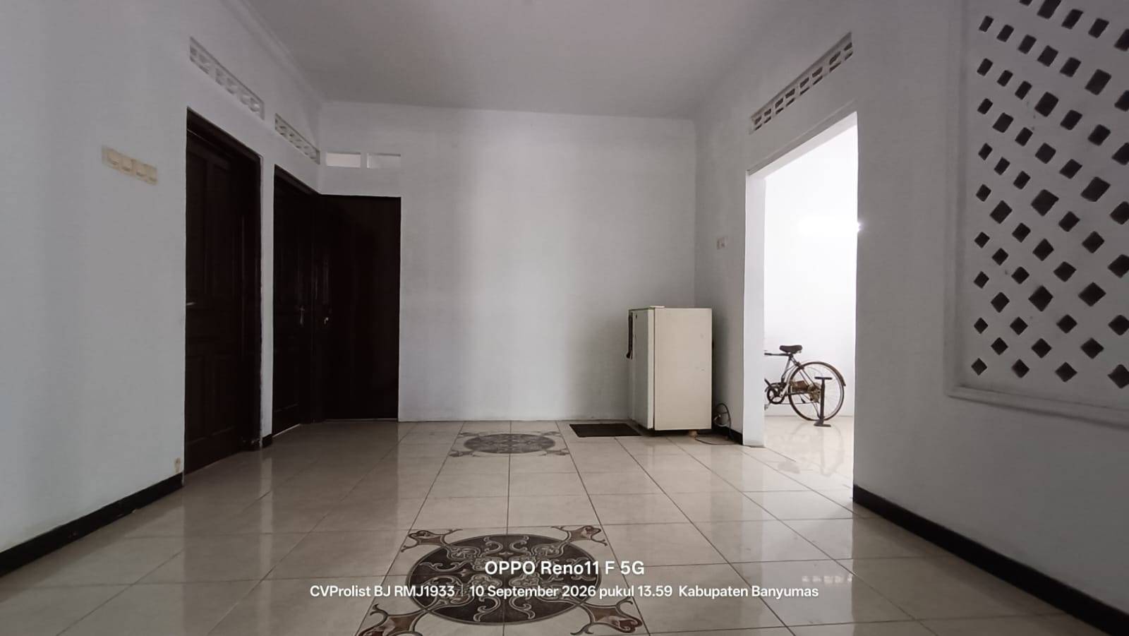  Dijual Rumah Besar Dan Halaman Luas Di Jalan Raya Bojongsari  Kembaran view 7
